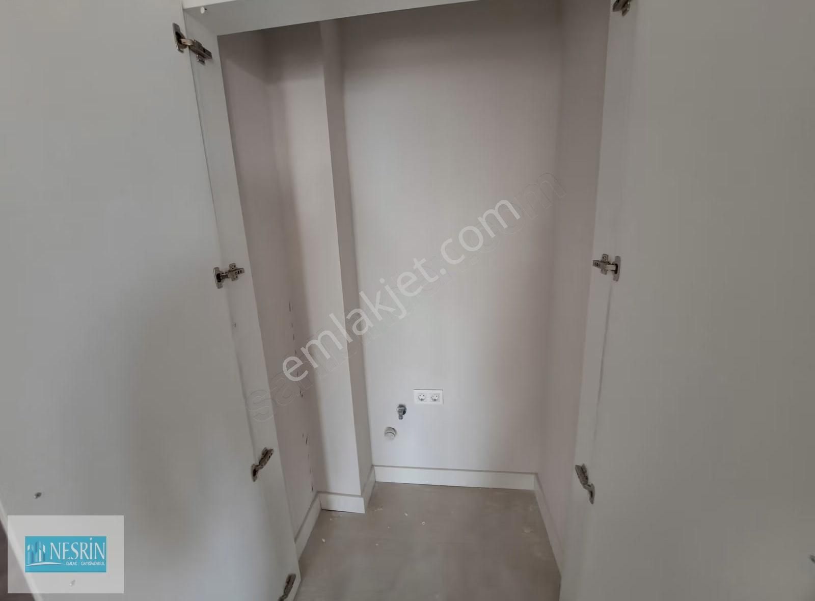 Nesrin Emlak Ayrıcalığı İle Deniz Adalar Manzaralı 3+1 - Görsel 9