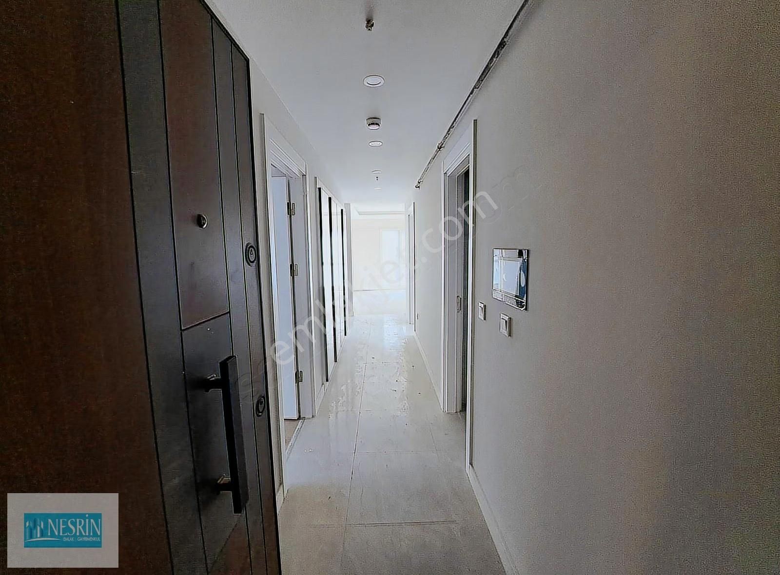 Nesrin Emlak Ayrıcalığı İle Deniz Adalar Manzaralı 3+1 - Görsel 7