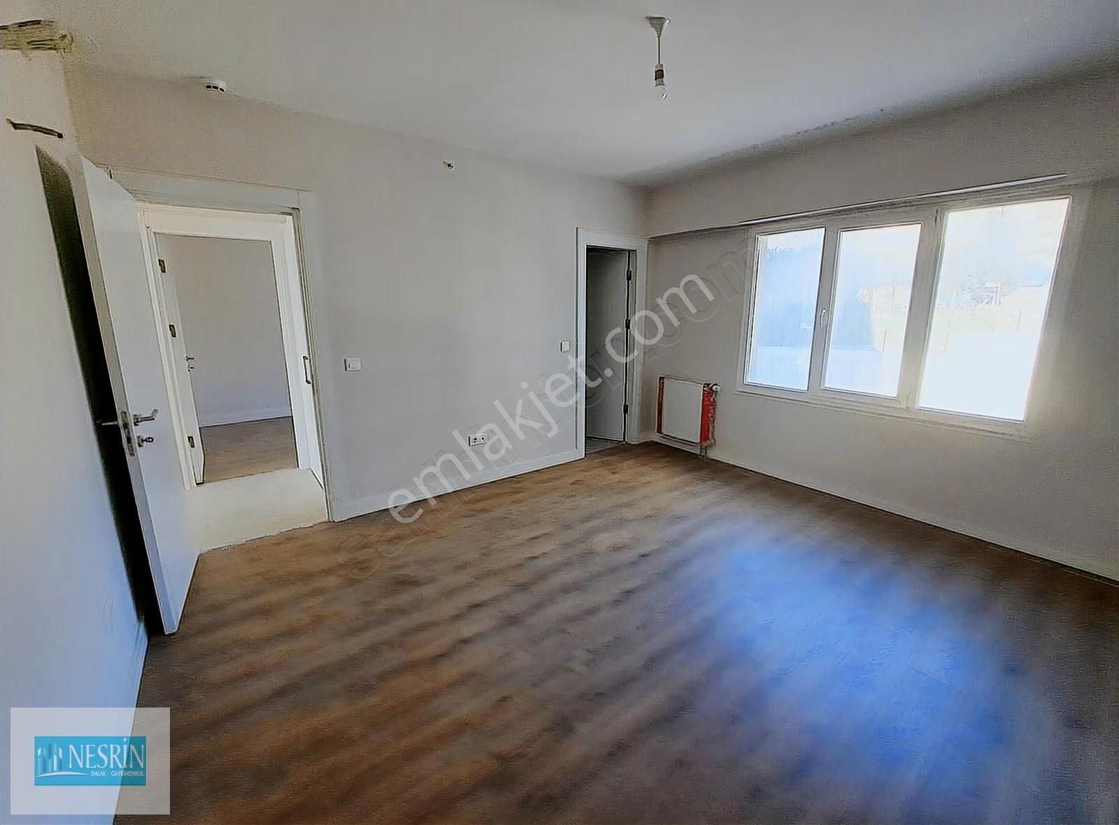 Nesrin Emlak Ayrıcalığı İle Deniz Adalar Manzaralı 3+1 - Görsel 16