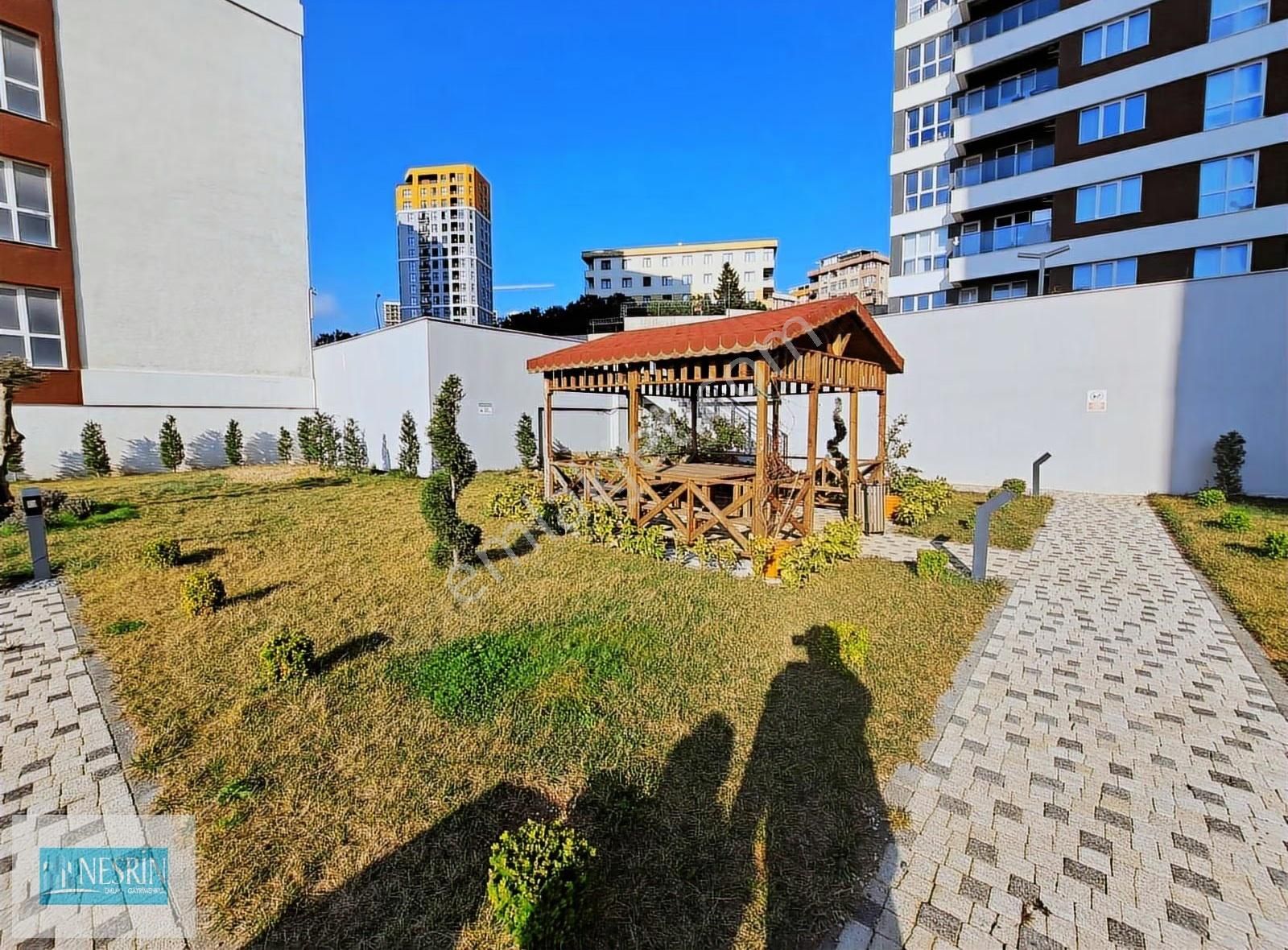 Nesrin Emlak Ayrıcalığı İle Deniz Adalar Manzaralı 3+1 - Görsel 27