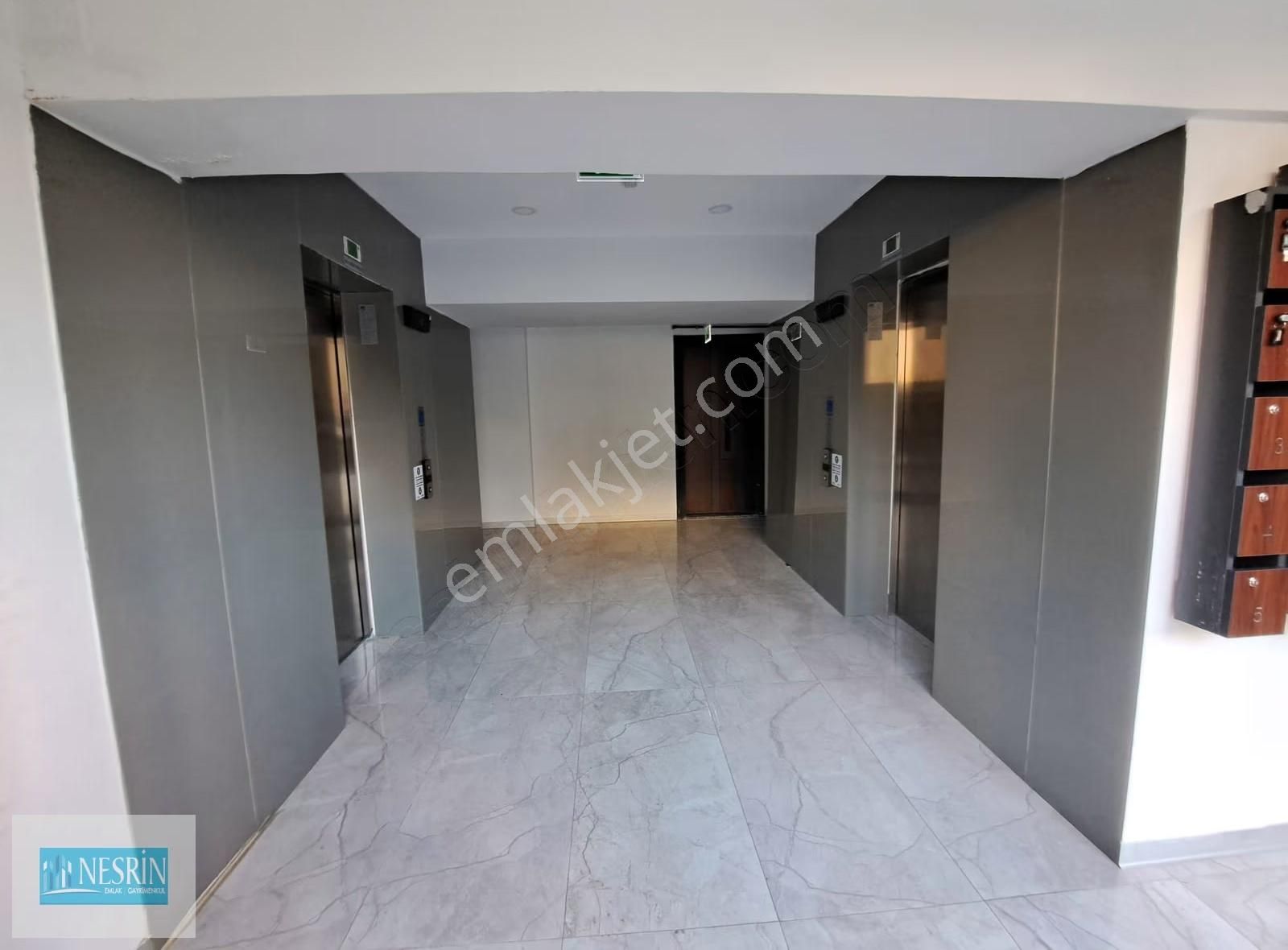 Nesrin Emlak Ayrıcalığı İle Deniz Adalar Manzaralı 3+1 - Görsel 23