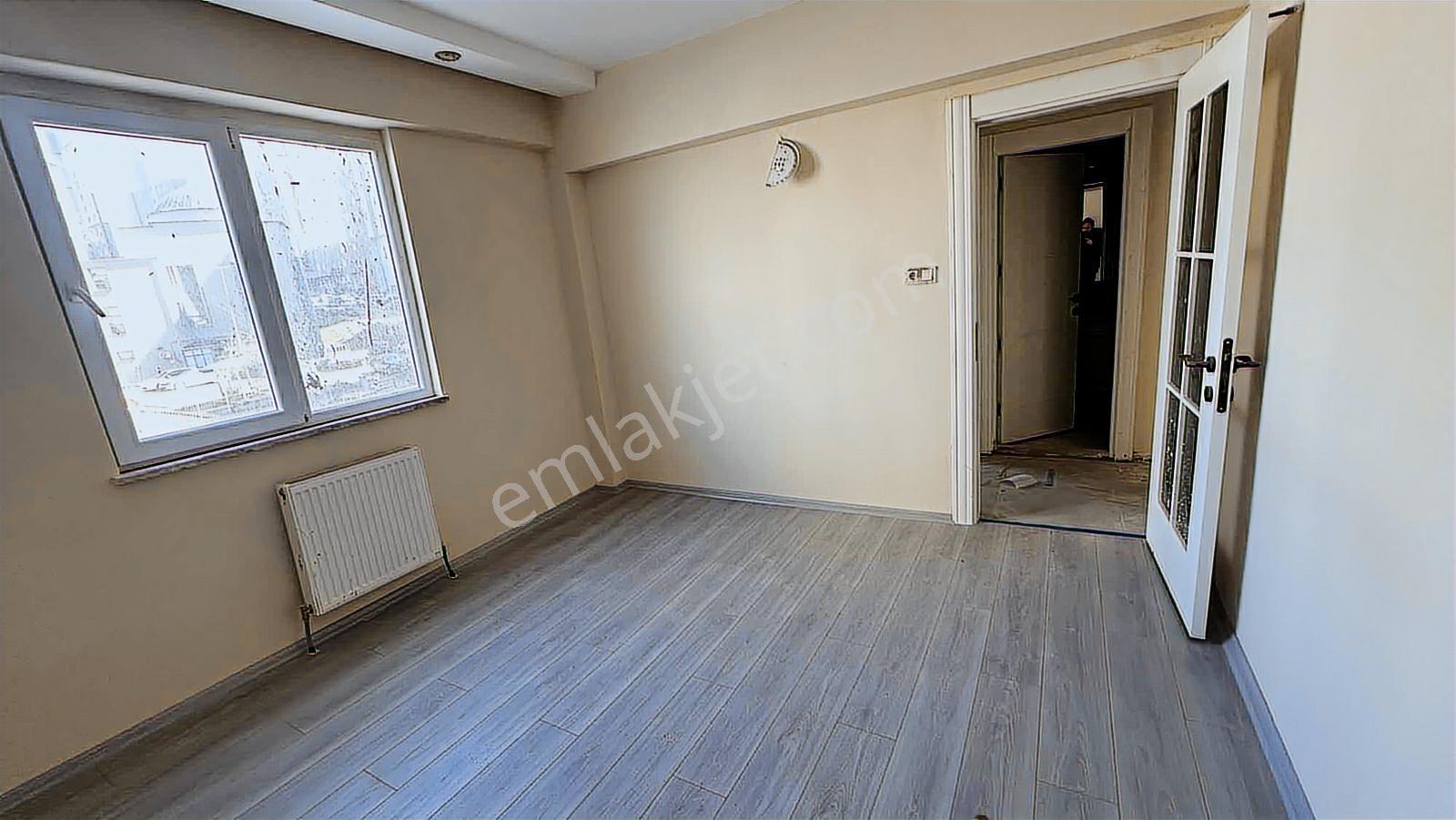 Remax Yeni'den Sosyal Donatılı Site İçerisinde Satlık 4+1 - Görsel 34
