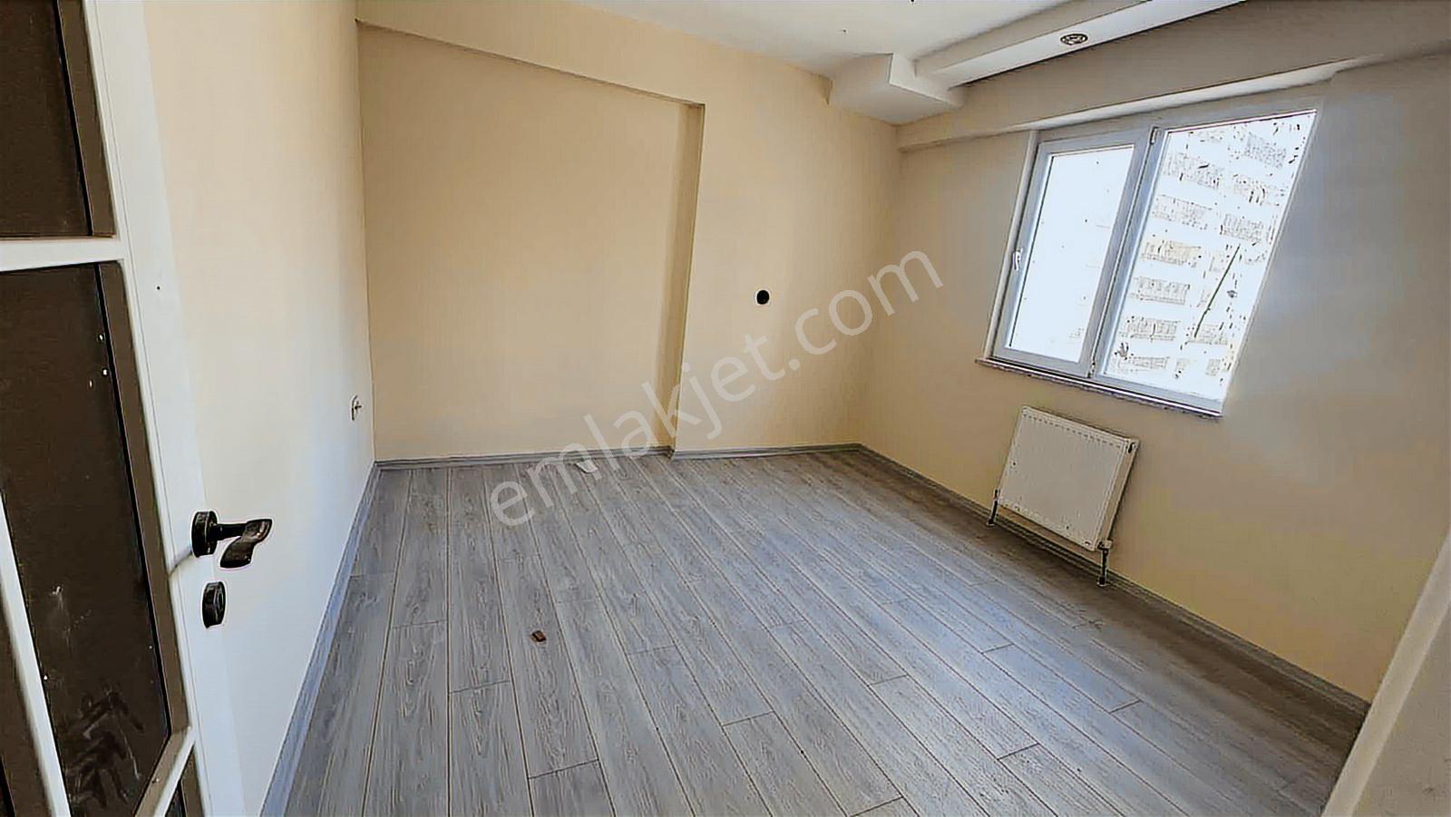Remax Yeni'den Sosyal Donatılı Site İçerisinde Satlık 4+1 - Görsel 3
