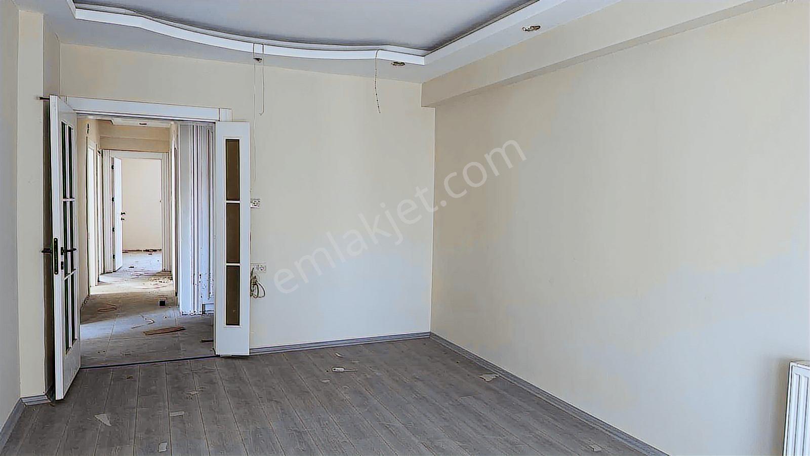 Remax Yeni'den Sosyal Donatılı Site İçerisinde Satlık 4+1 - Görsel 22