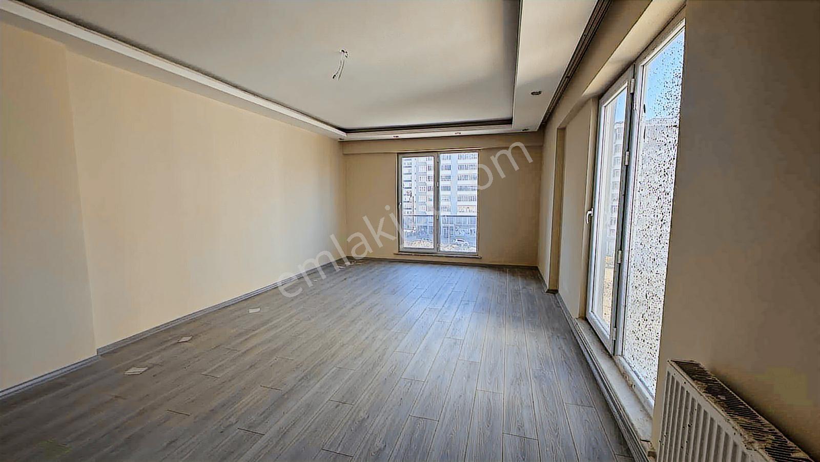 Remax Yeni'den Sosyal Donatılı Site İçerisinde Satlık 4+1 - Görsel 19