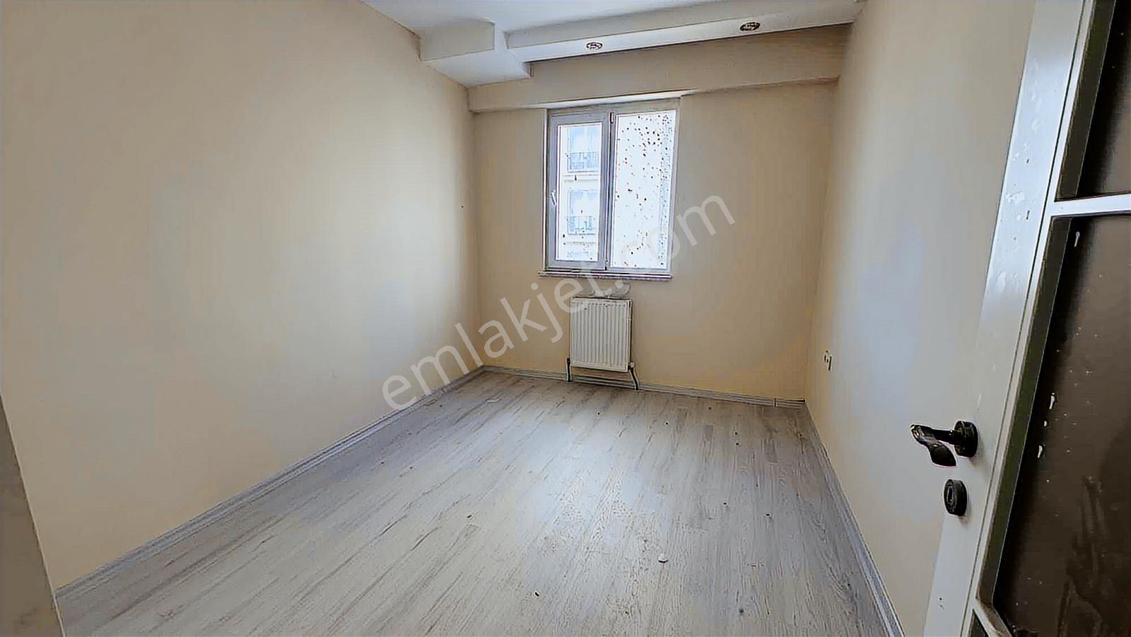 Remax Yeni'den Sosyal Donatılı Site İçerisinde Satlık 4+1 - Görsel 6