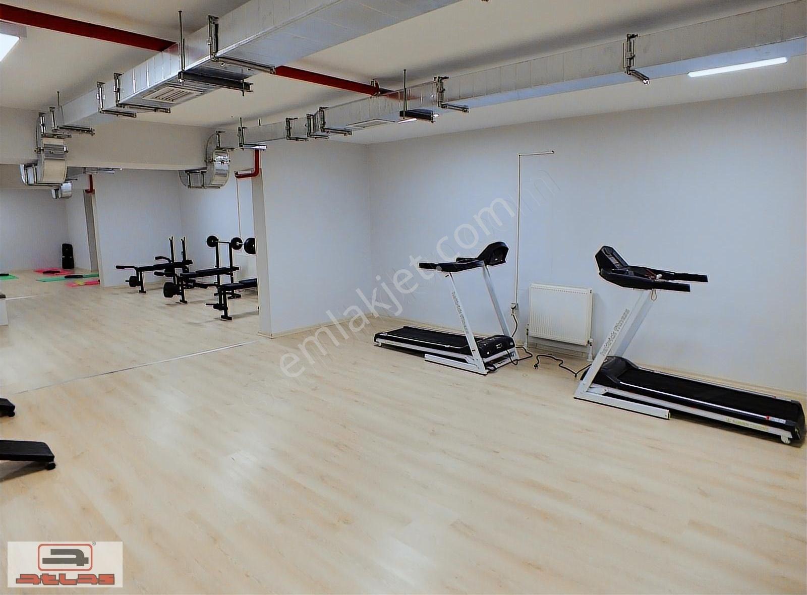 Campus İstanbul Yatırımlık Kiracılı Eşyalı 1+1 Resıdence Daire - Görsel 9
