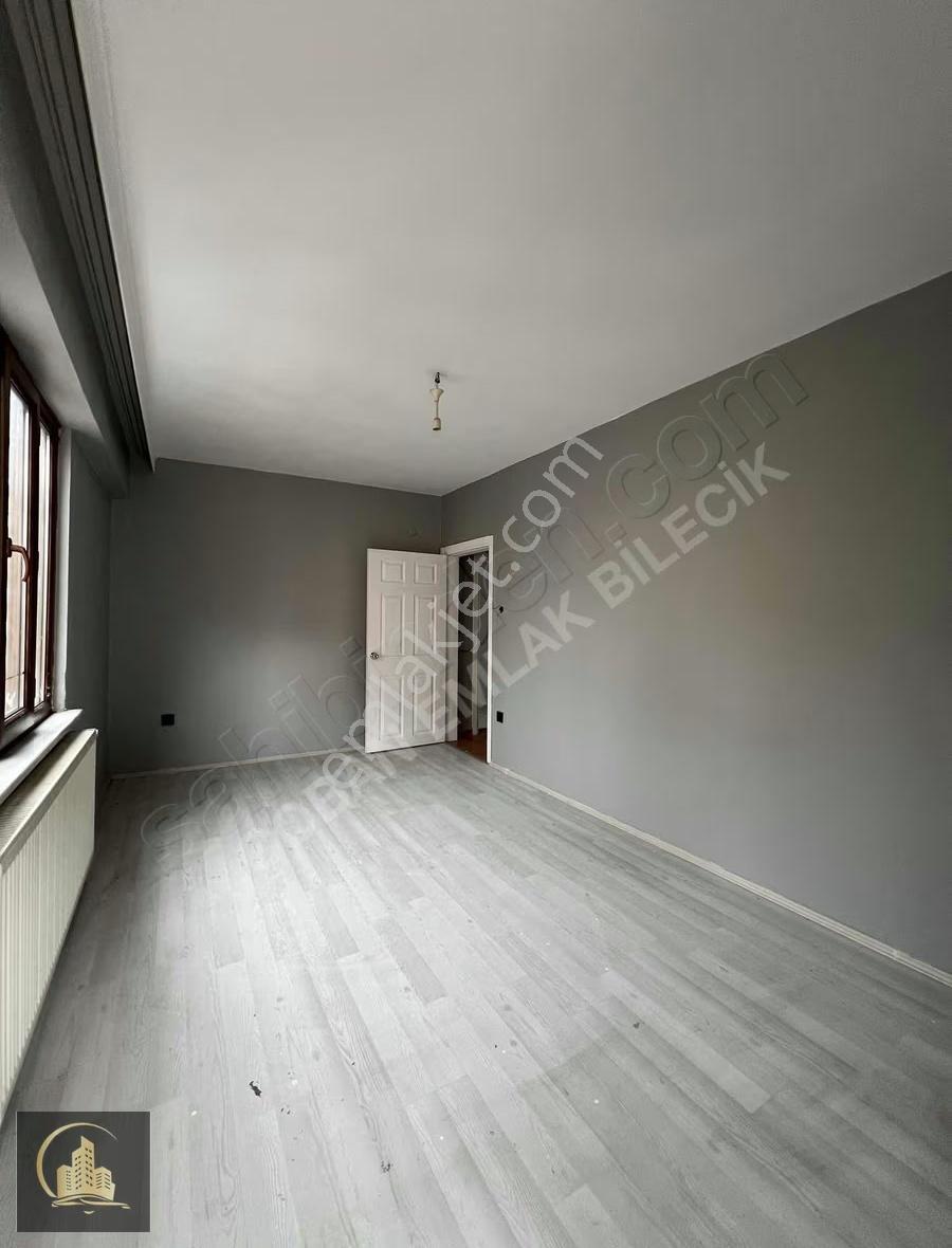 Şehir Merkezinde Arakat İçi Yeni Yapılı 3+1 Satılık Geniş Daire - Görsel 9