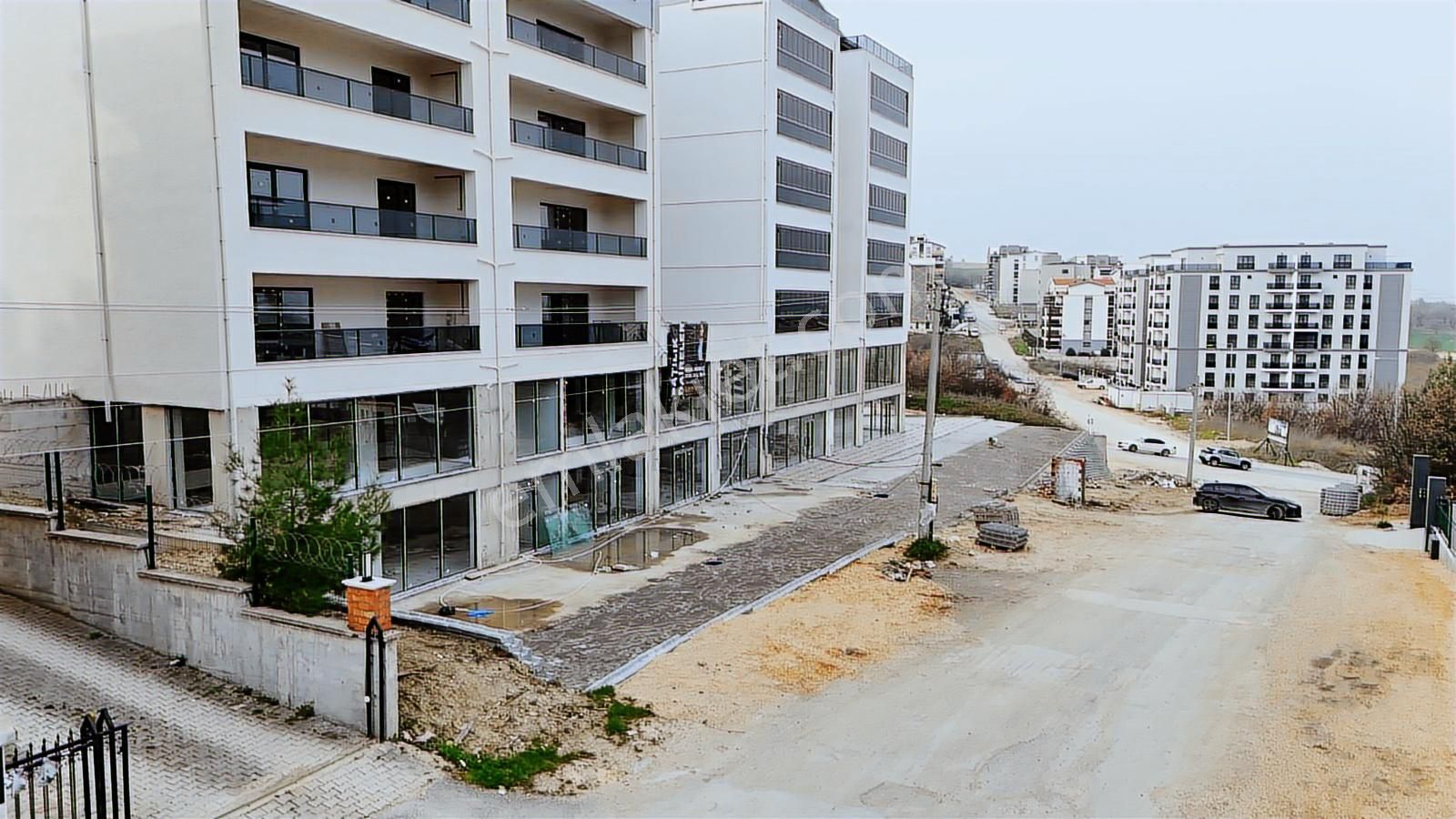 Lookhause Kayapa Merkezi Konumda Kulanışlı İşyeri - Görsel 7