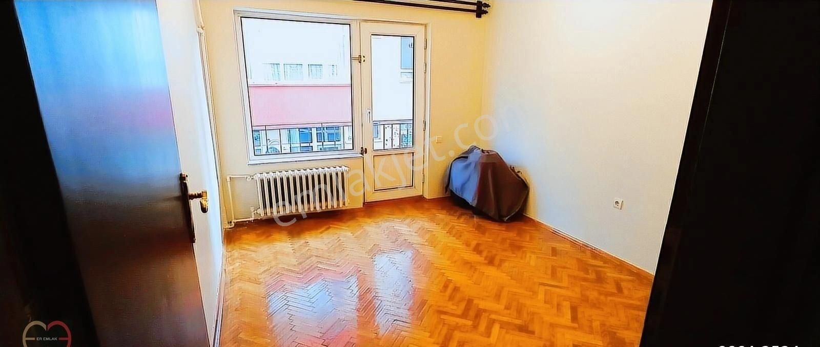 Bahçelievler 3+1 Ara Kat Ön Cephe Kombili Daire - Görsel 7