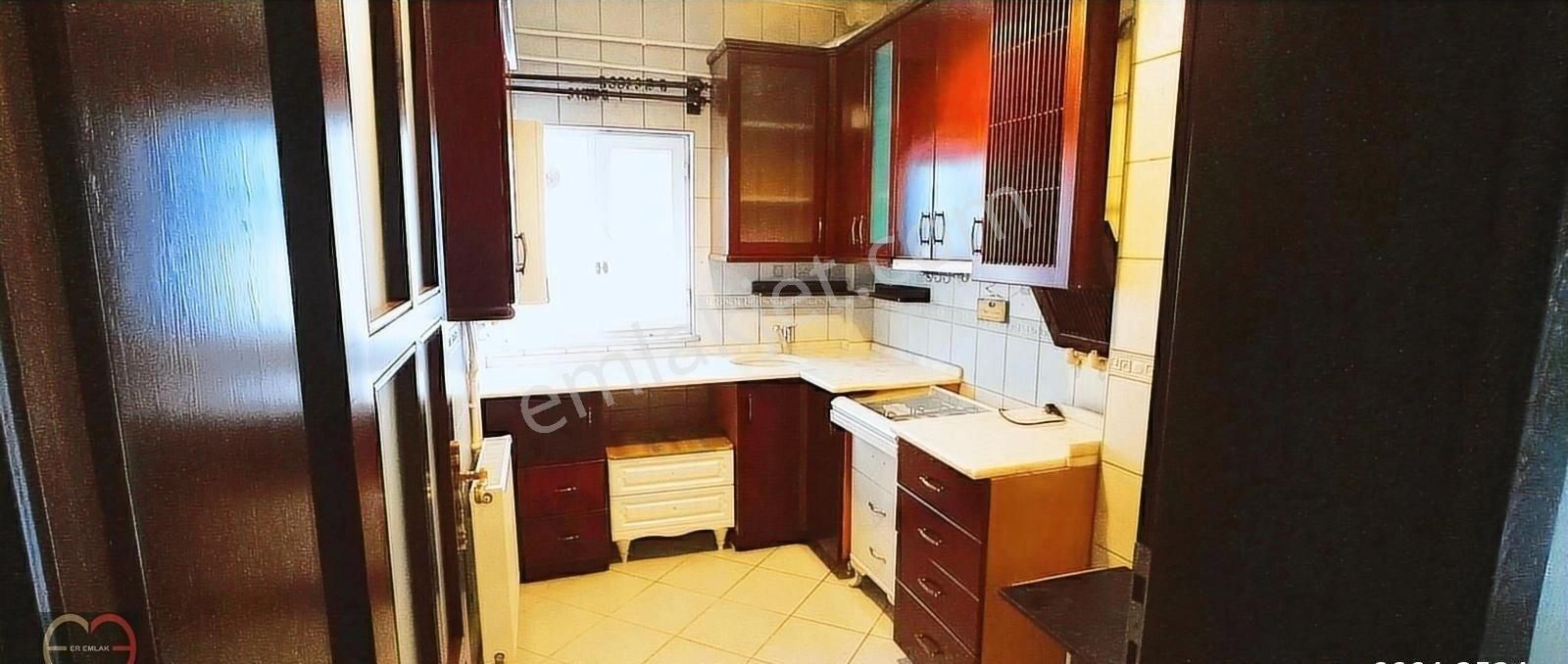 Bahçelievler 3+1 Ara Kat Ön Cephe Kombili Daire - Görsel 6