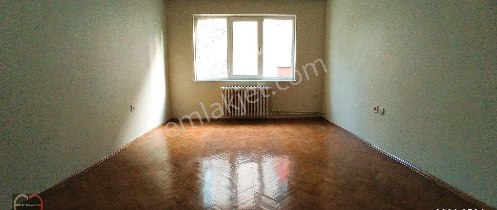 Bahçelievler 3+1 Ara Kat Ön Cephe Kombili Daire - Görsel 4