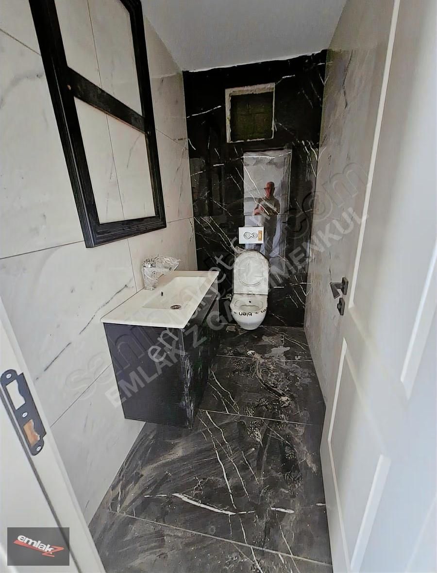 Emlak Z 'den ⫸ F I R S A T ⫸yeni Mahalle'de 乂merkezi Konumda 4+1 - Görsel 4