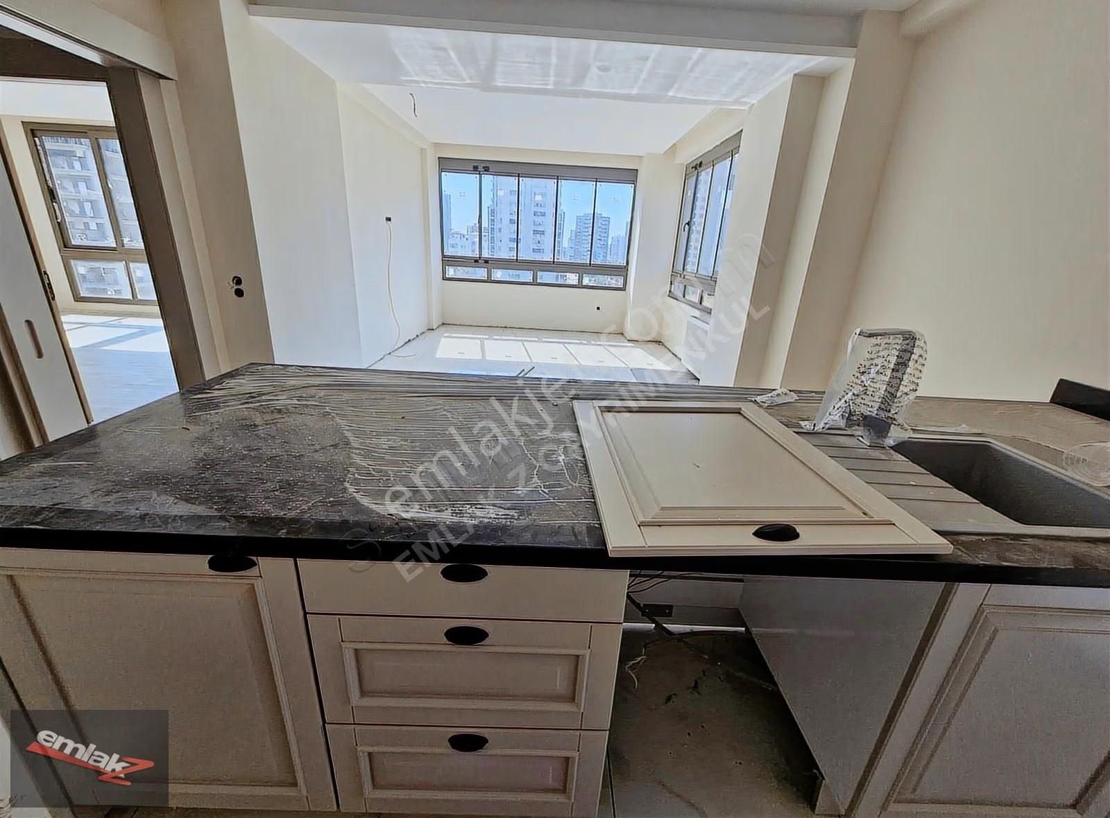 Emlak Z 'den ⫸ F I R S A T ⫸yeni Mahalle'de 乂merkezi Konumda 4+1 - Görsel 32