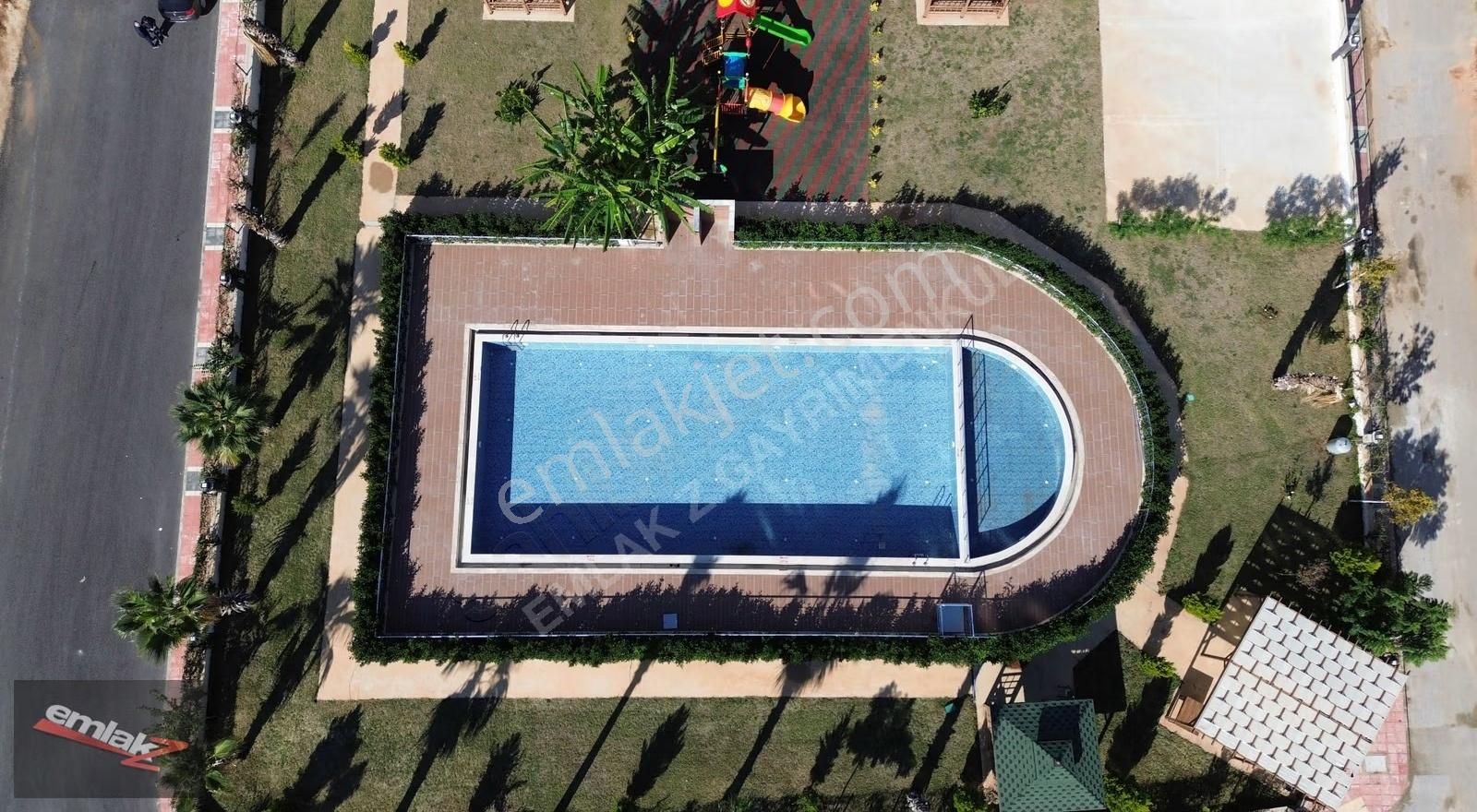 Emlak Z 'den ⫸ F I R S A T ⫸yeni Mahalle'de 乂merkezi Konumda 4+1 - Görsel 12