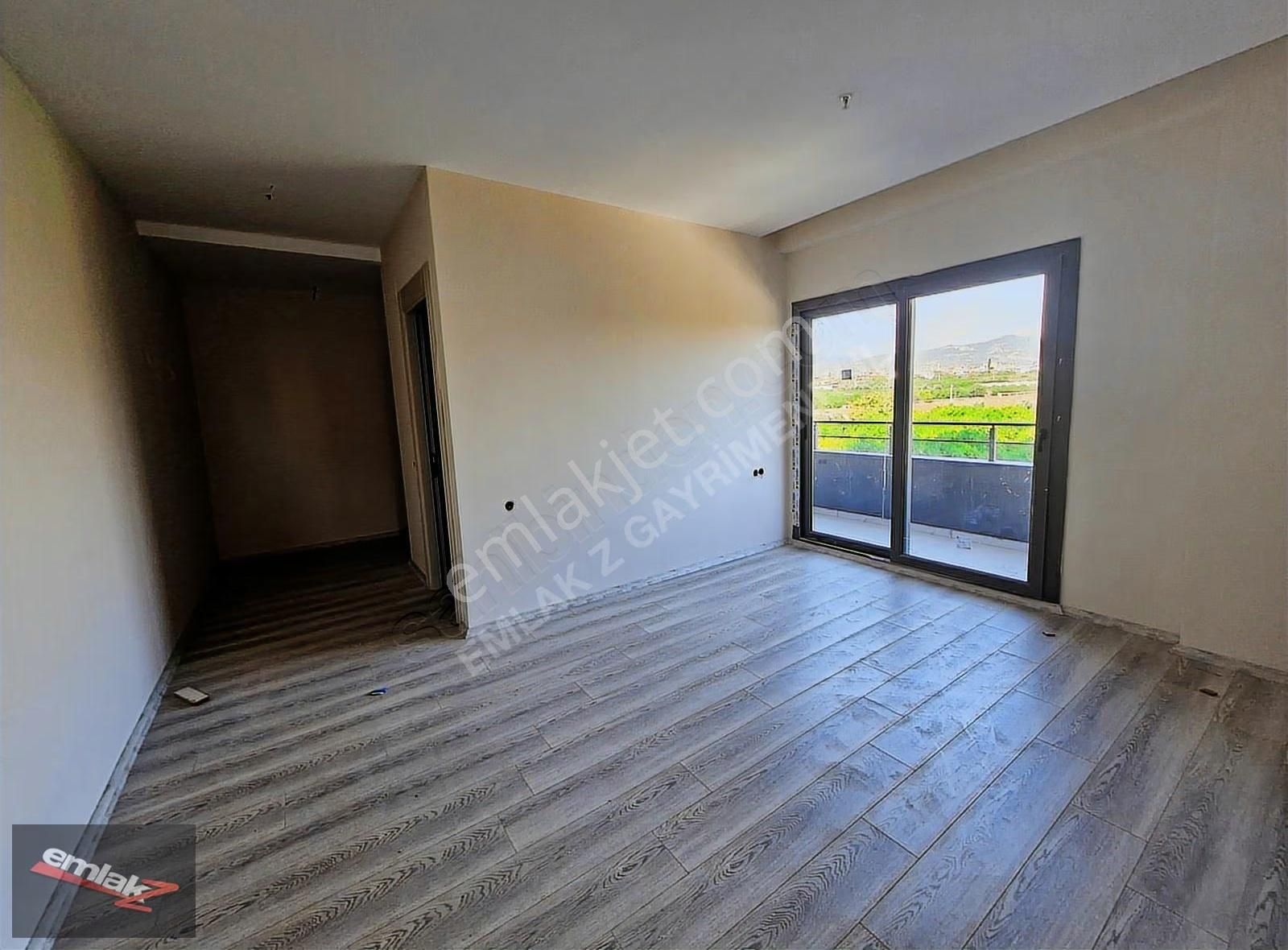 Emlak Z 'den ⫸ F I R S A T ⫸yeni Mahalle'de 乂merkezi Konumda 4+1 - Görsel 2