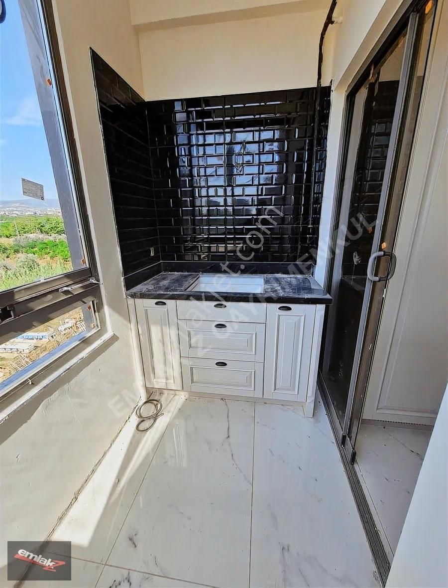 Emlak Z 'den ⫸ F I R S A T ⫸yeni Mahalle'de 乂merkezi Konumda 4+1 - Görsel 22