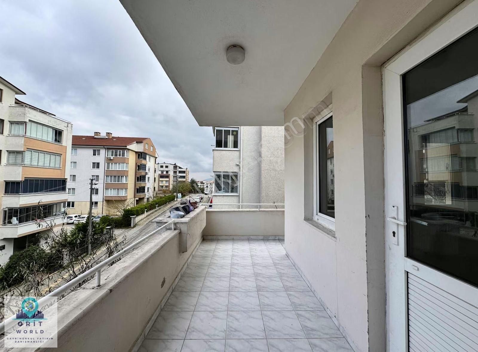 Dumlupınarda Kiralık 2+1 Ayrı Mutfaklı Geniş Daire - Görsel 14