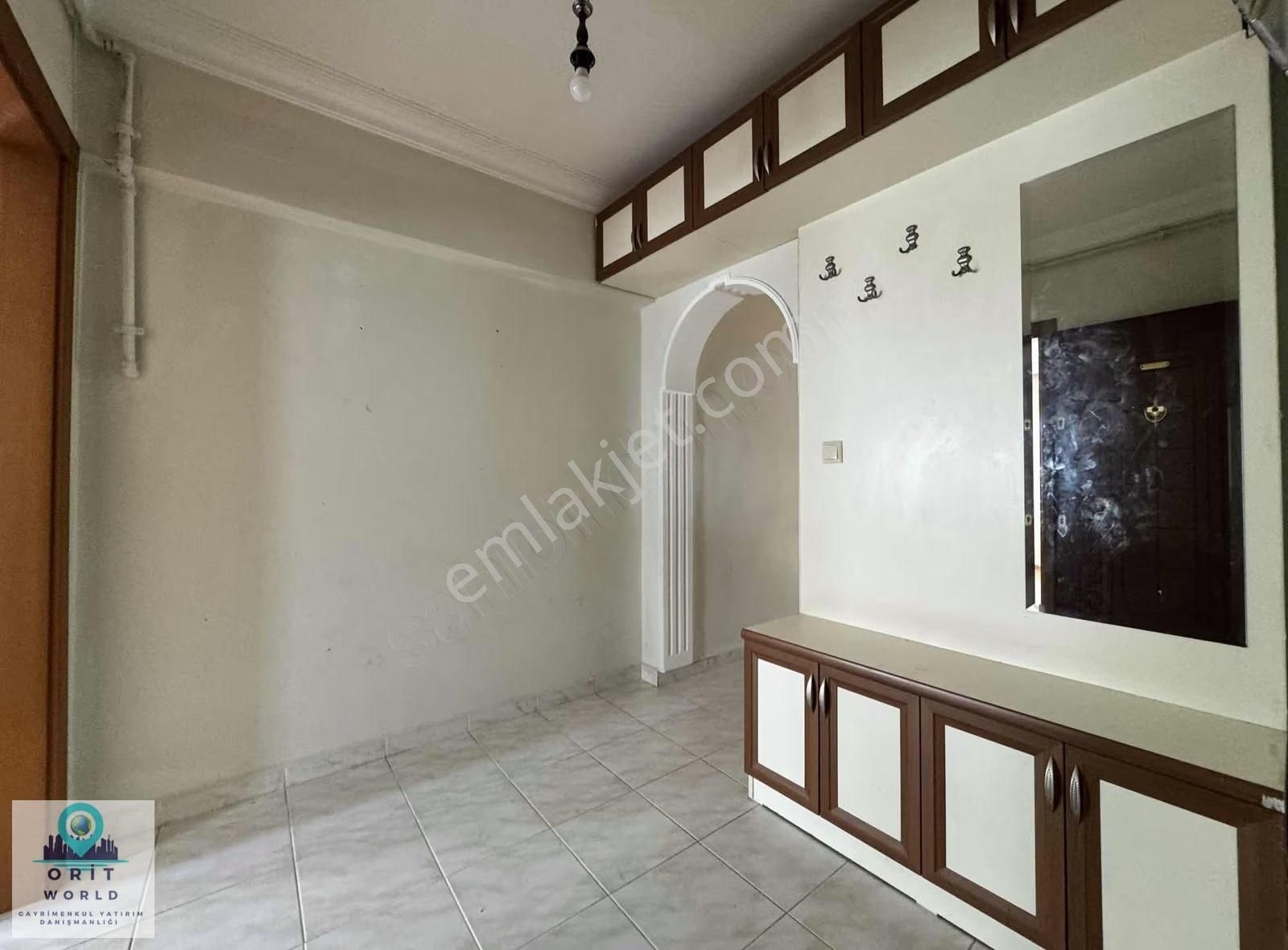 Dumlupınarda Kiralık 2+1 Ayrı Mutfaklı Geniş Daire - Görsel 3