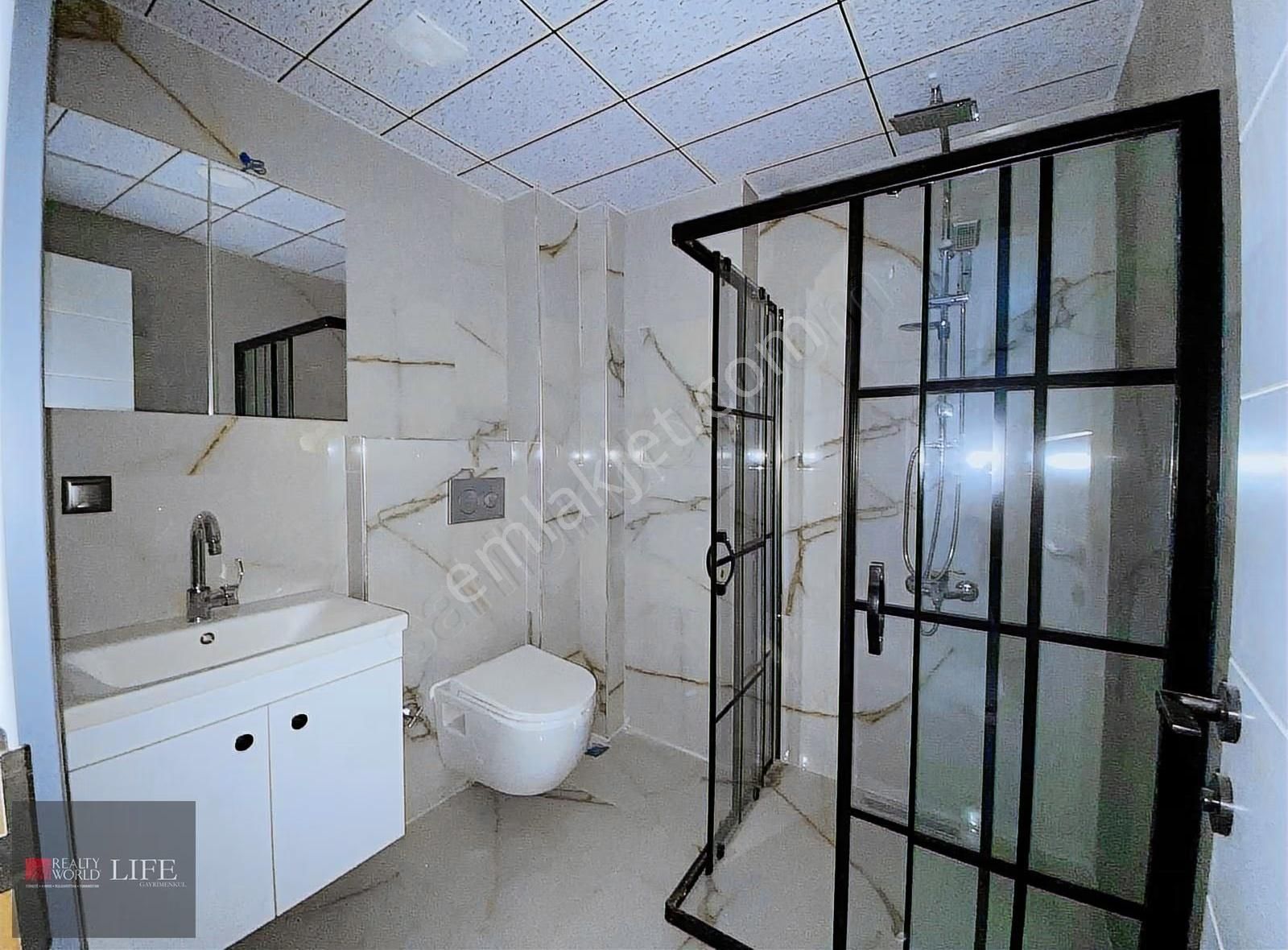 Rw Lıfe// Çamlıca Mh Birlik2 Cd Yakını Özel Garajlı Satılık 2+1 - Görsel 18