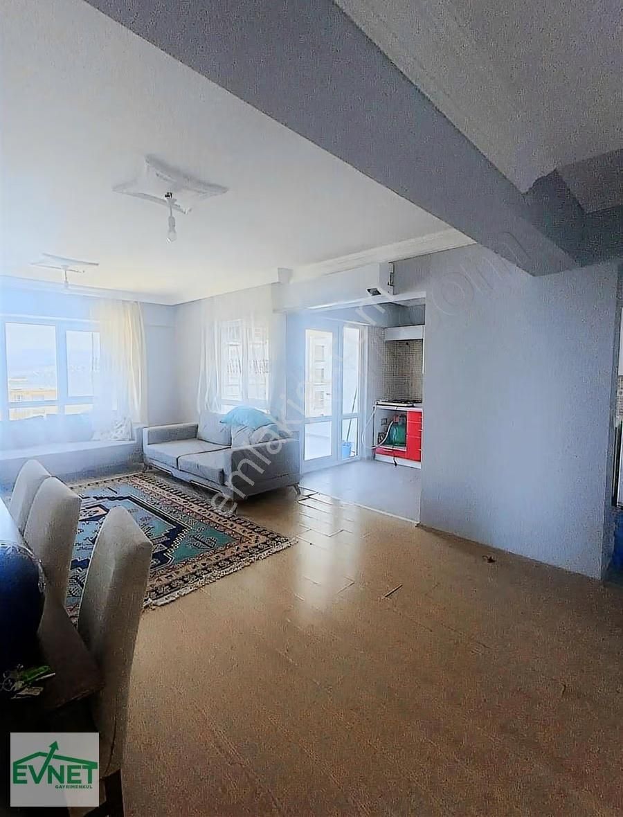 Uydukent'te Deniz Manzaralı Eşyalı Kiralık 2+1 Daire - Görsel 13