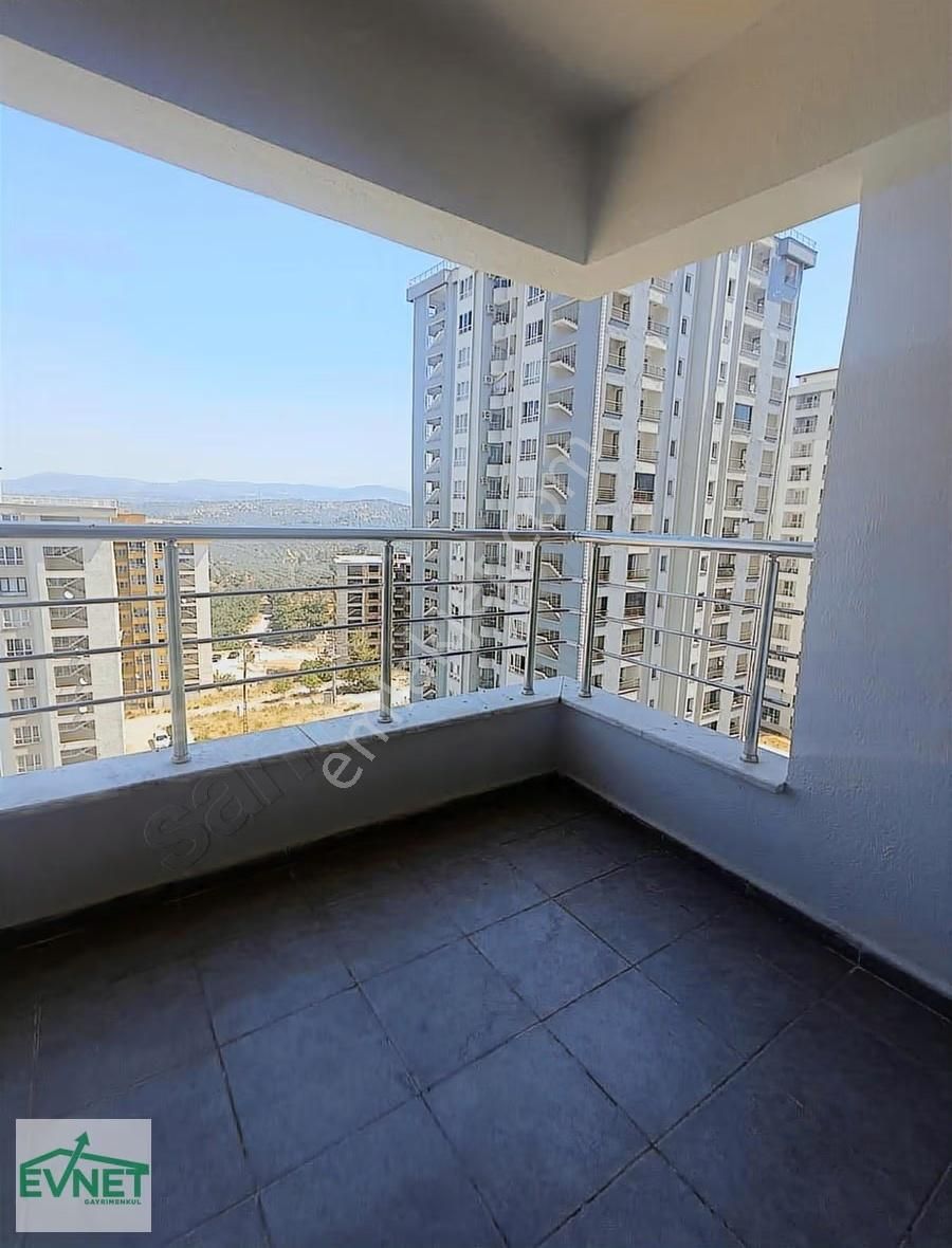 Uydukent'te Deniz Manzaralı Eşyalı Kiralık 2+1 Daire - Görsel 21