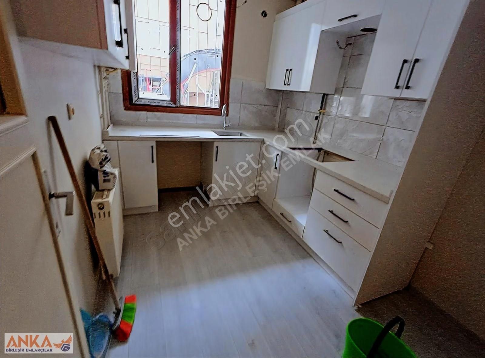 Ankadan Libadiye Caddesine 1 Dakika İçi Yenilenmiş 2+1 Daire - Görsel 20