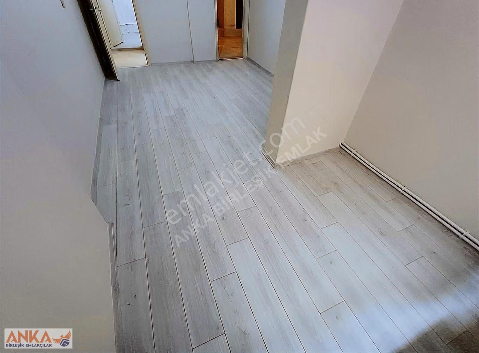 Ankadan Libadiye Caddesine 1 Dakika İçi Yenilenmiş 2+1 Daire - Görsel 8