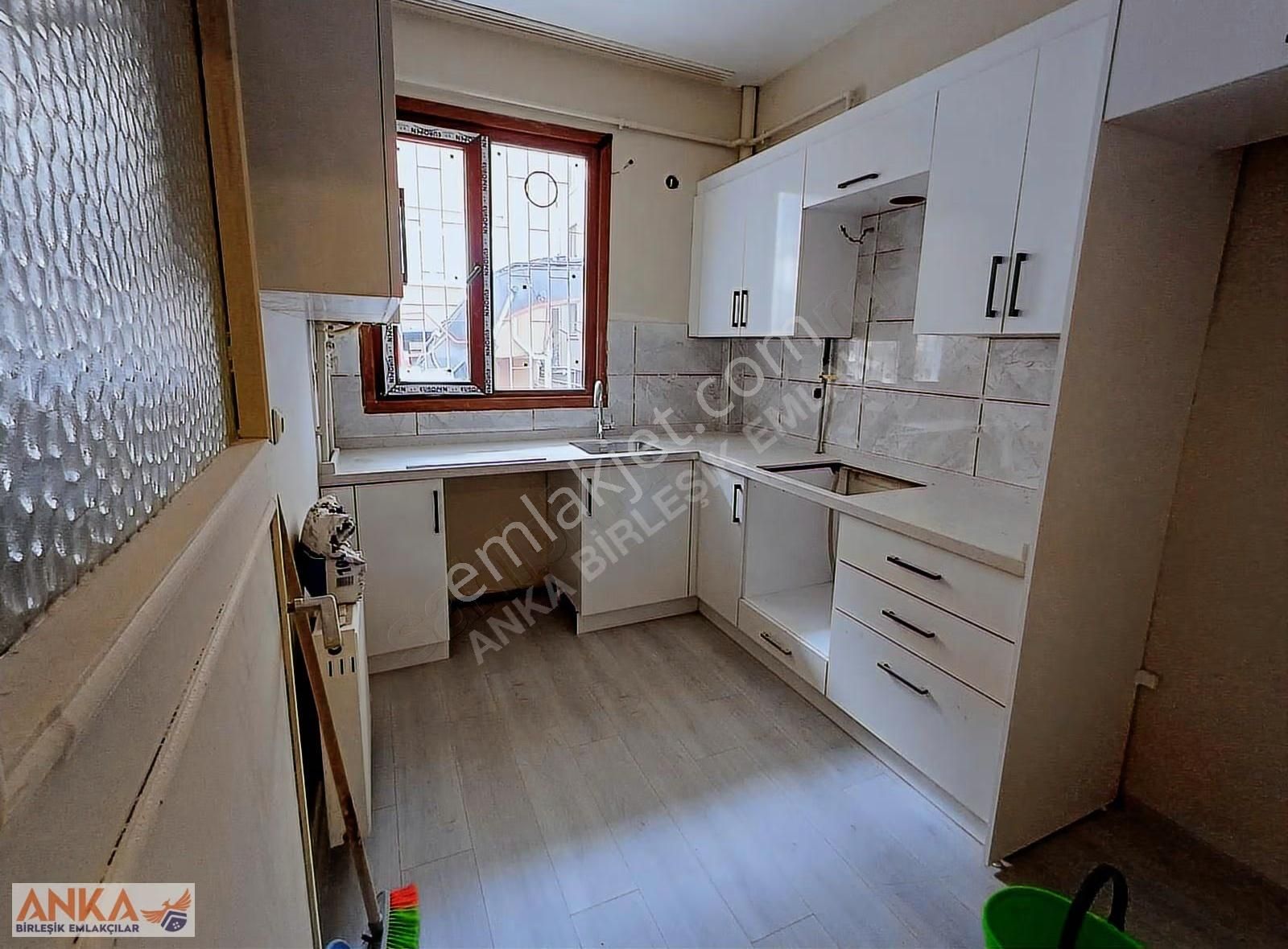 Ankadan Libadiye Caddesine 1 Dakika İçi Yenilenmiş 2+1 Daire - Görsel 19