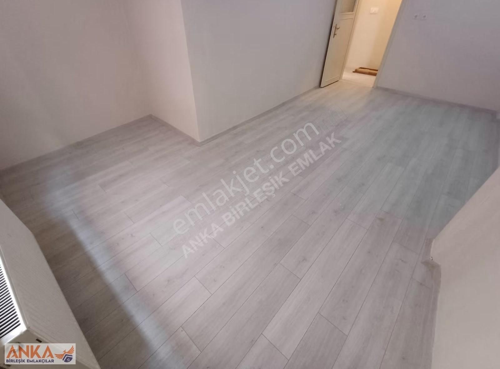 Ankadan Libadiye Caddesine 1 Dakika İçi Yenilenmiş 2+1 Daire - Görsel 13