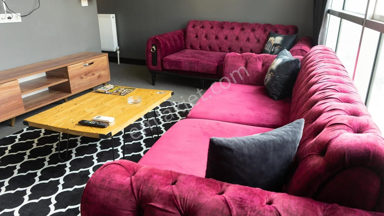 Gaziosmanpaşa Yeni Açılan Ultra Lüx Konforlu Jakuzili Ve Havuzlu Günlük Kiralık Daireler - Görsel 13