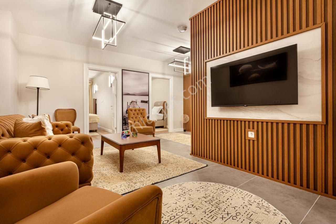 Gaziosmanpaşa Yeni Açılan Ultra Lüx Konforlu Jakuzili Ve Havuzlu Günlük Kiralık Daireler - Görsel 17