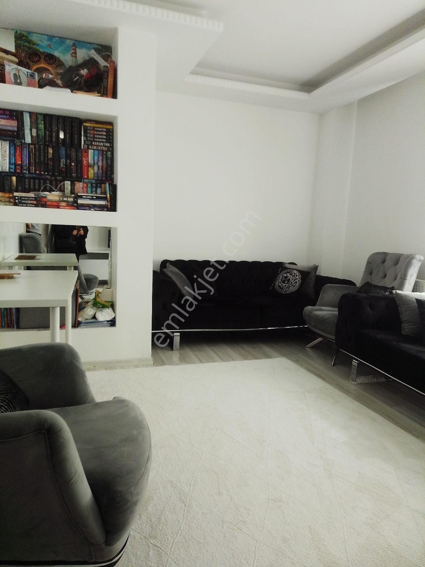 Aslı Emlaktan Bolluca Mavigöl Mh Butik Site İçinde Özel Yapım Kullanışlı Ters D