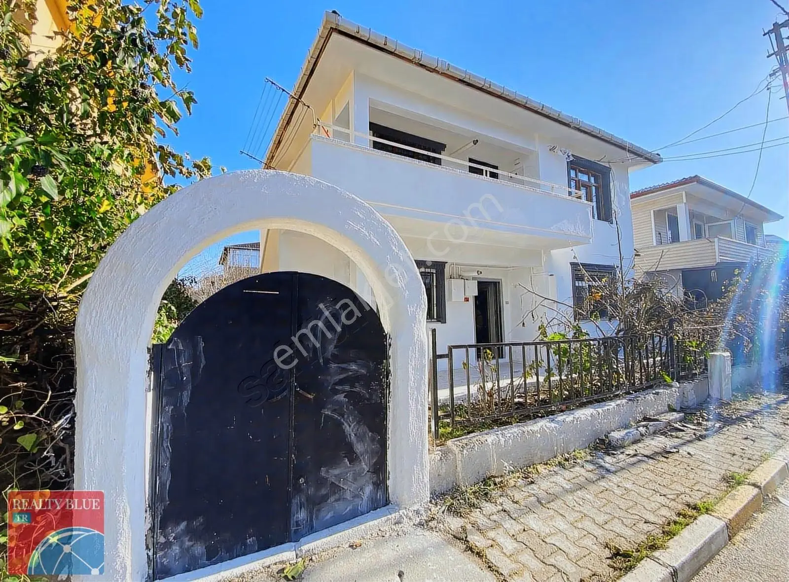 Sultanbeyli 315 M2 Arsa İçinde 2 Katlı Müstakil Ev - Görsel 2