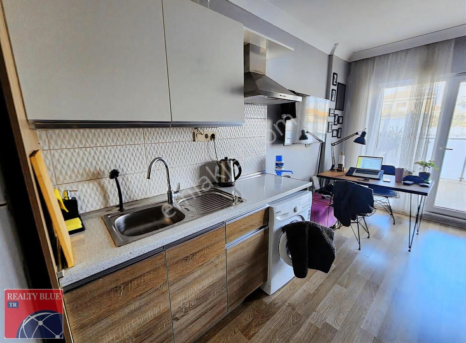 Sabiha Gökçen Yakını Satılık Bahçe Kullanımlı Havuz Cephe Stüdyo - Görsel 2