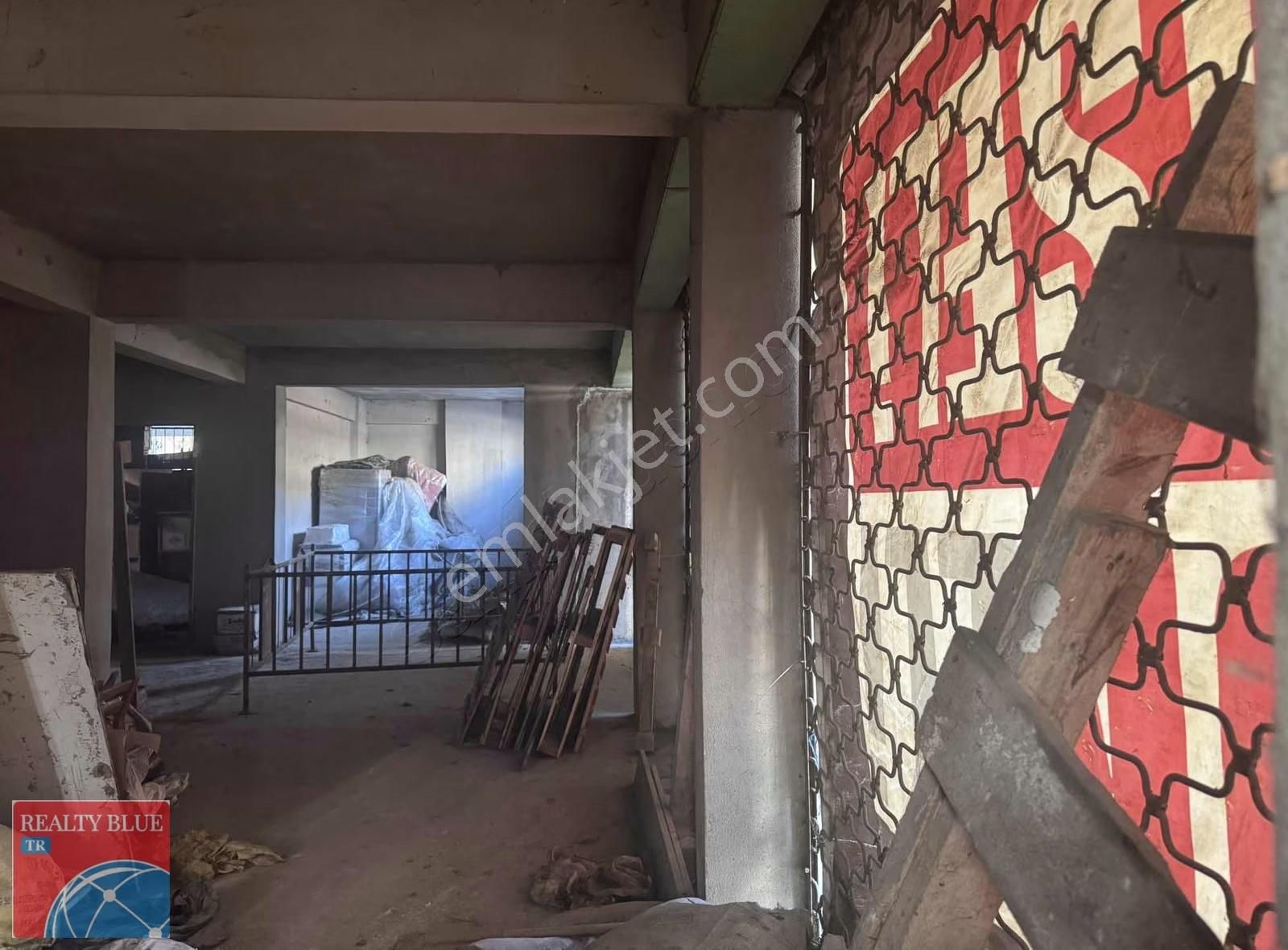 Samandıra Eyüpsultan Mahallesinde Kiralık 120 M2 Depolu Dükkan - Görsel 6