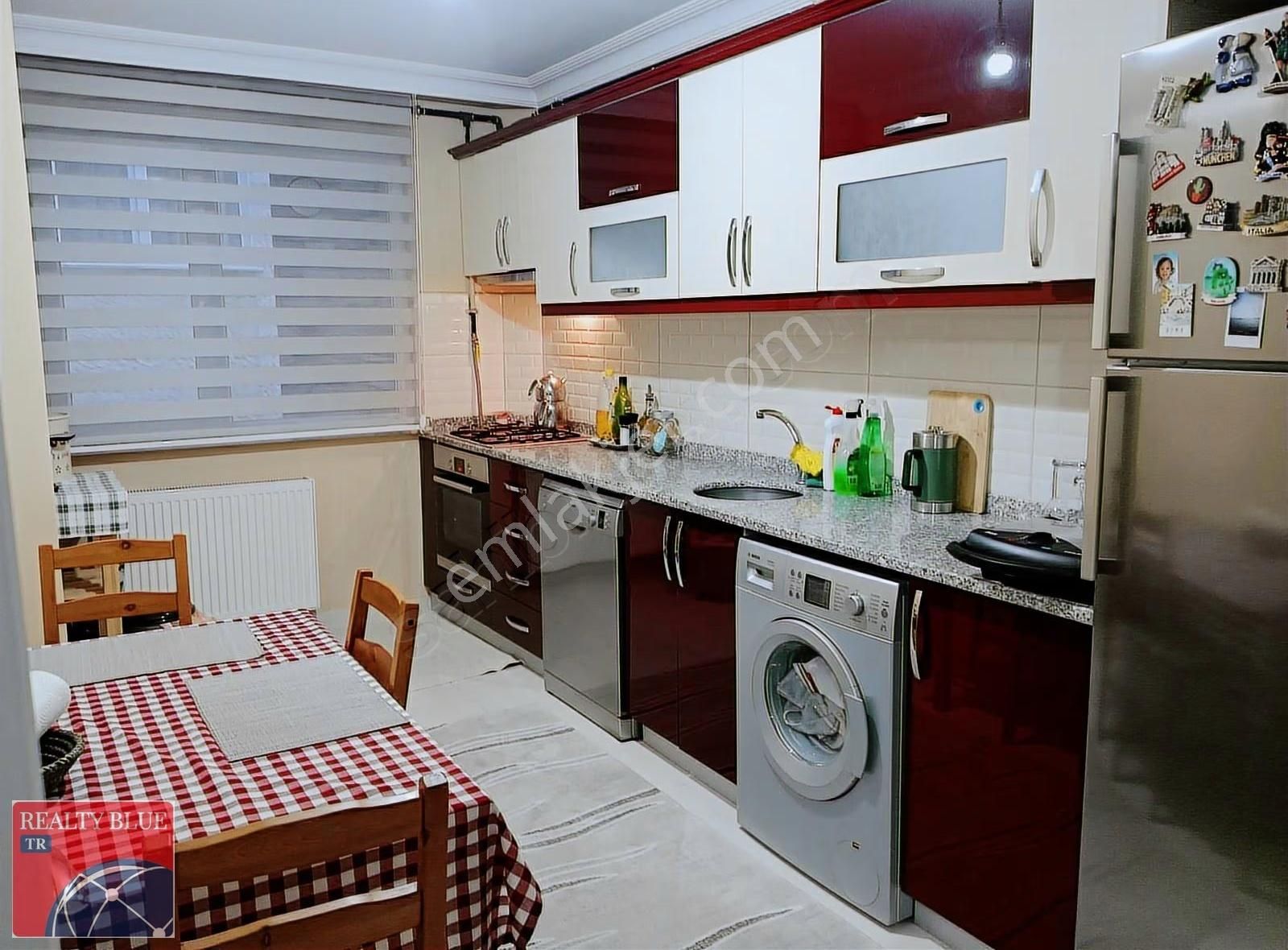Sarıgazi Merkez'de Metroya 9 Dk Konumda Acil Satılık 2+1 Ara Kat - Görsel 13