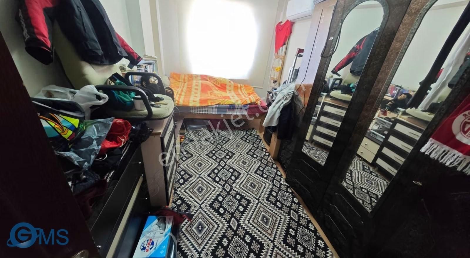 Yeni Emekde 3+1 Arakat Çift Balkonlu Önü Açık Dünya Göz Yakını - Görsel 4