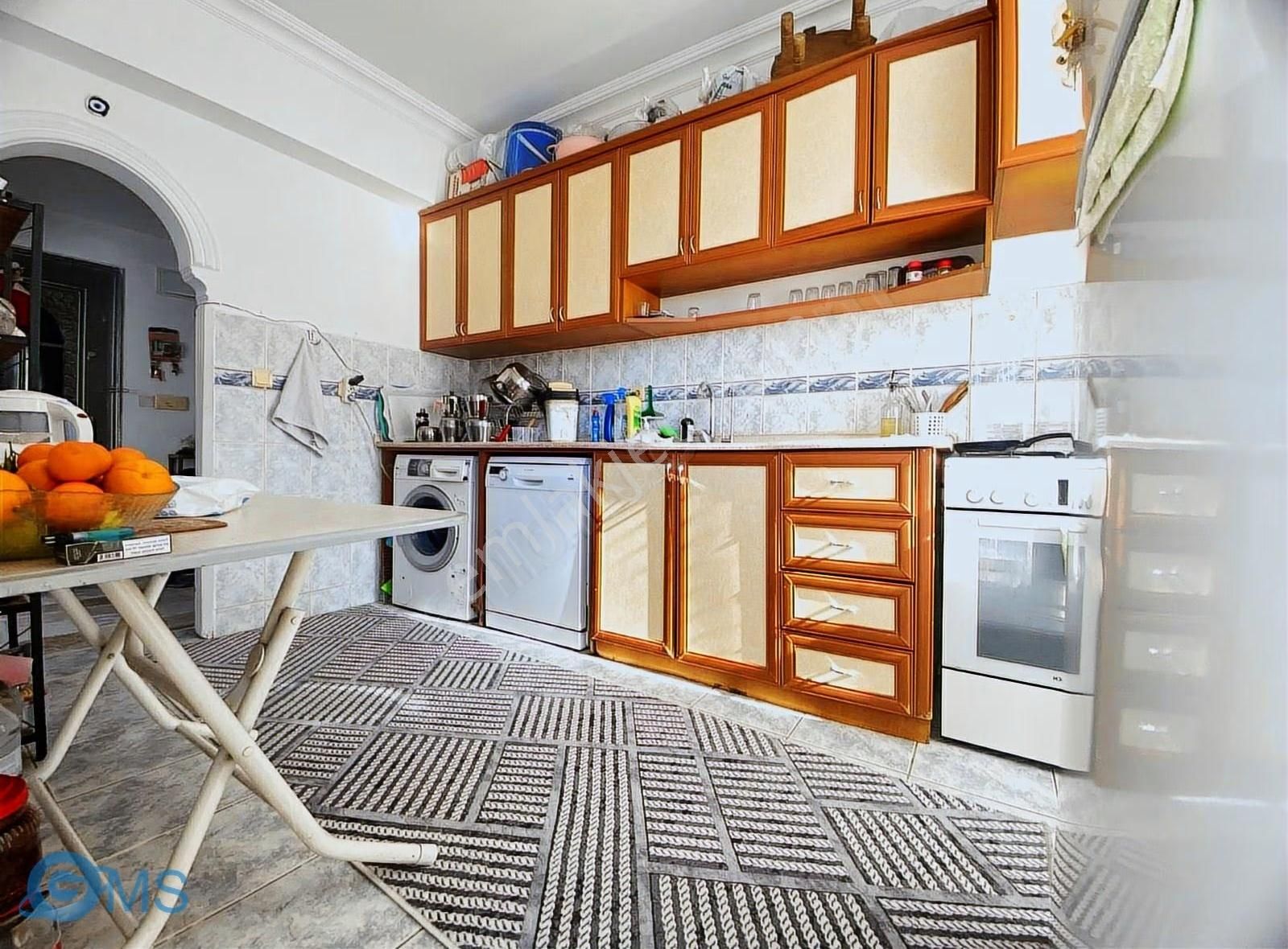 Gündoğdu Mah 2+1 Katta Ayrı Mutfak Tramvaya Yakın Merkezi Konum - Görsel 3