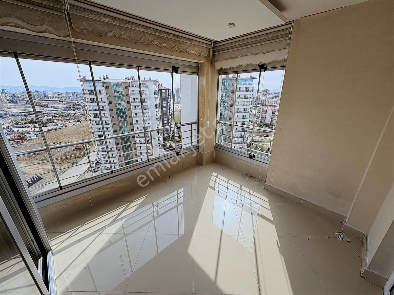 Batı Bahçe Konutlarında Site İçi Ultra Lüx Geniş 4+1 Kiralık - Görsel 9