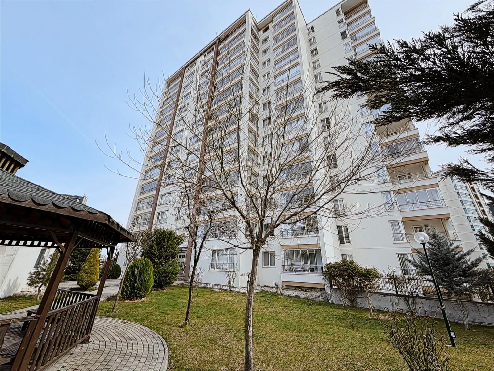 Batı Bahçe Konutlarında Site İçi Ultra Lüx Geniş 4+1 Kiralık - Görsel 35