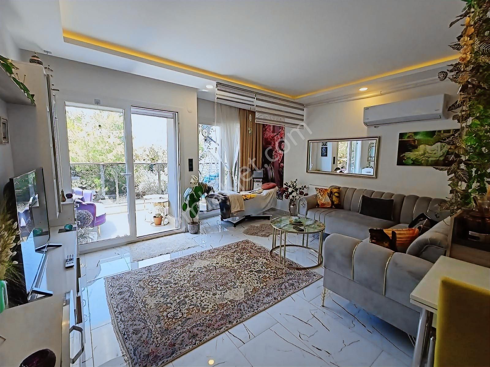 Doğalgazlı Ebeveyn Banyolu Balkonlu 1+1 Havuzlu Site Satılık - Görsel 25