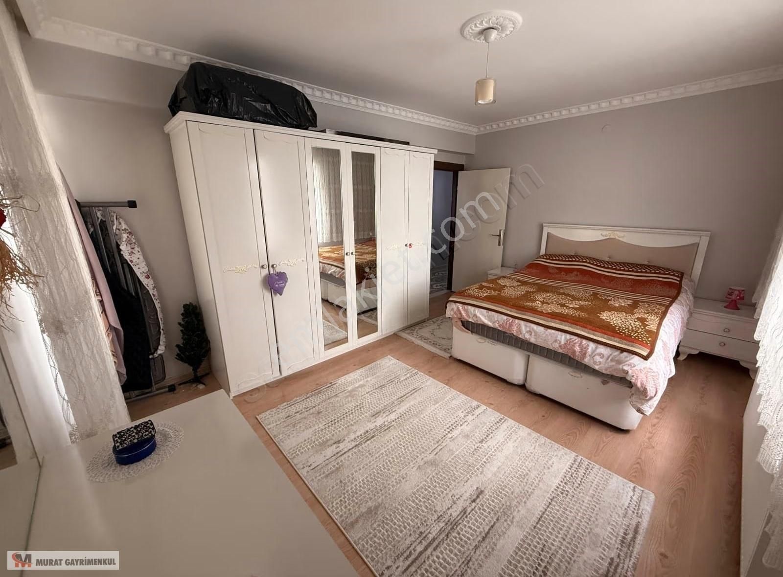 Erdinç Cadde Üzerinde Genç Binada Ara Katta Masrafsız Geniş 3+1 - Görsel 6