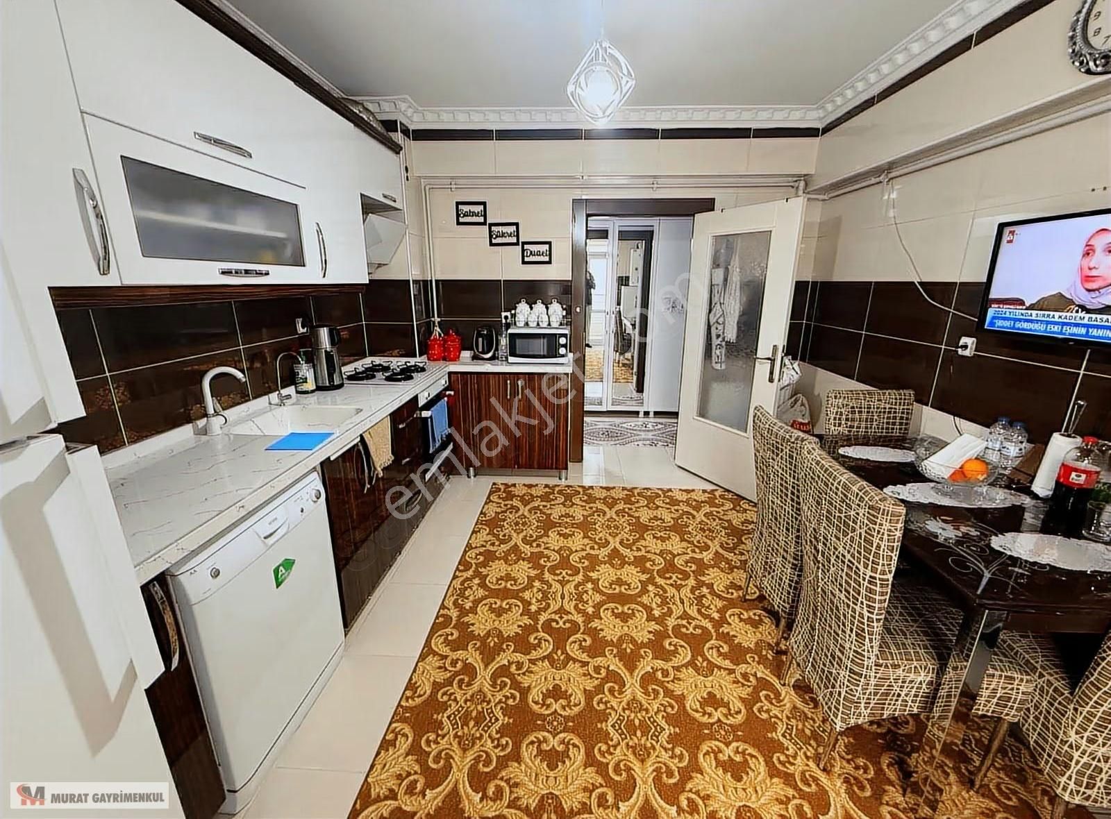 Erdinç Cadde Üzerinde Genç Binada Ara Katta Masrafsız Geniş 3+1 - Görsel 12