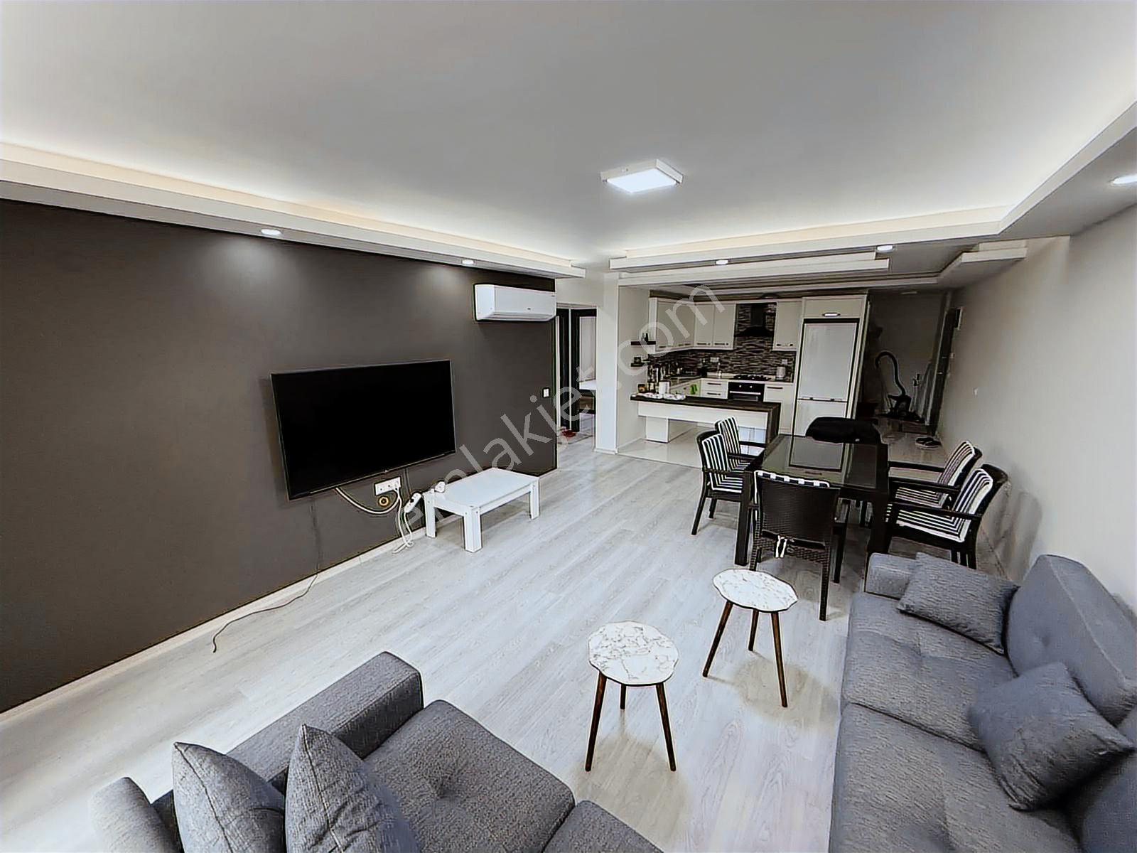 Kuşadası Merkeze Yakın Eşyalı Güvenlik Ve Havuzlu 3+1 Satılık - Görsel 8
