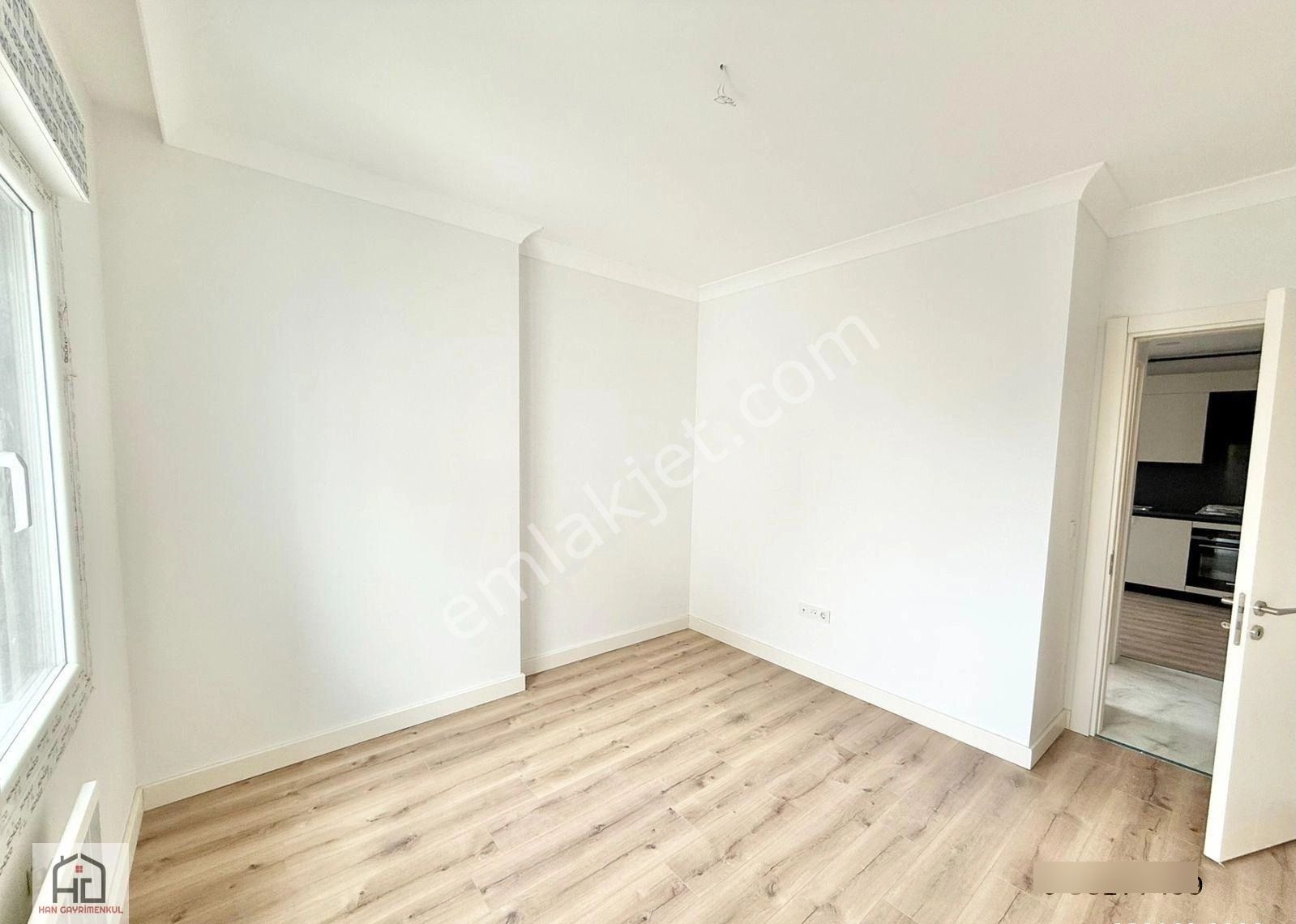 Caddebostan Hamam Sokakta 2+1 Güvenlikli Kombili Lüks Sıfır Bina - Görsel 14