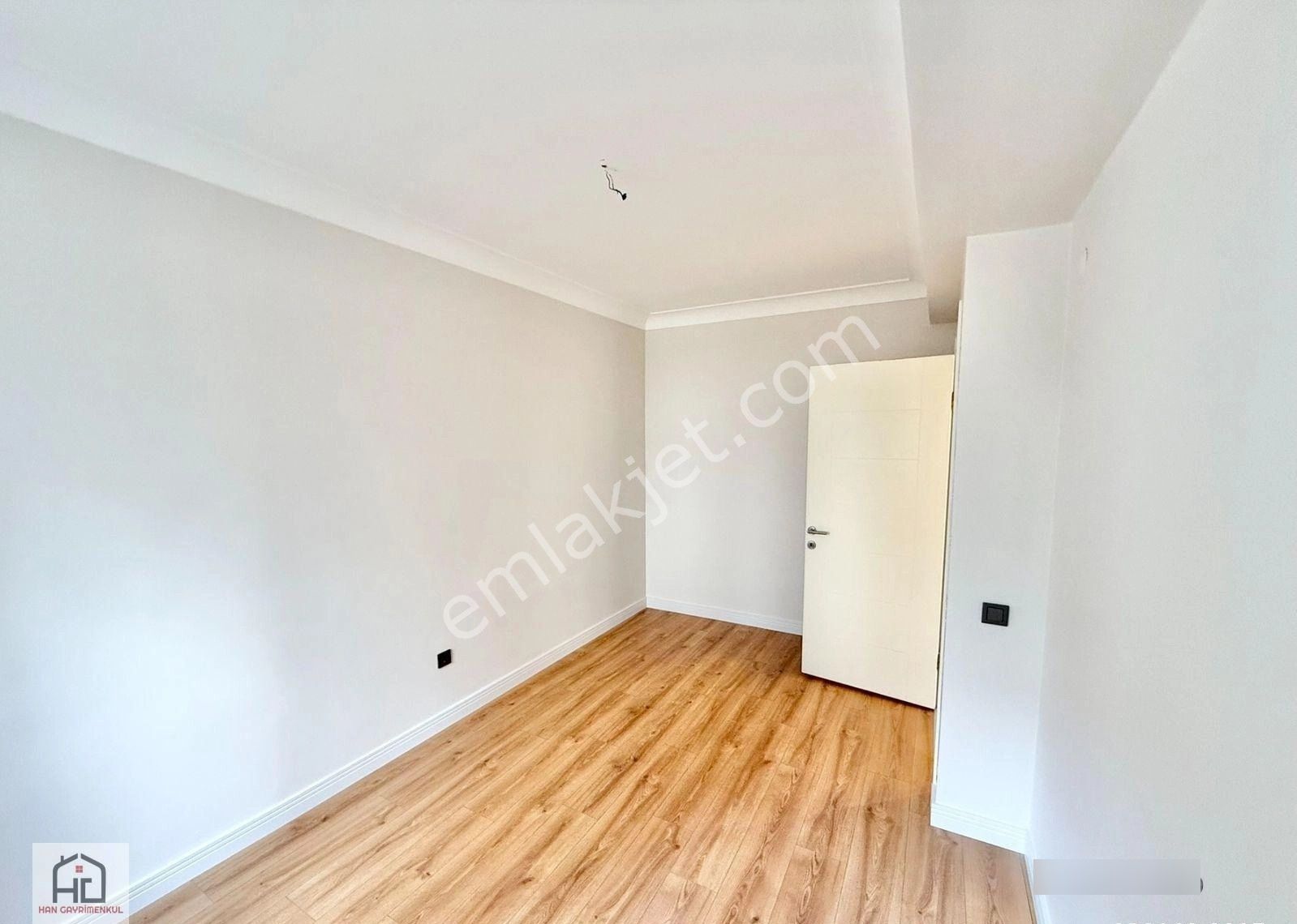 Suadiye Zara'ya Yakın 2+1 Kapalı Otoparklı Yeni Binada Masrafsız - Görsel 9