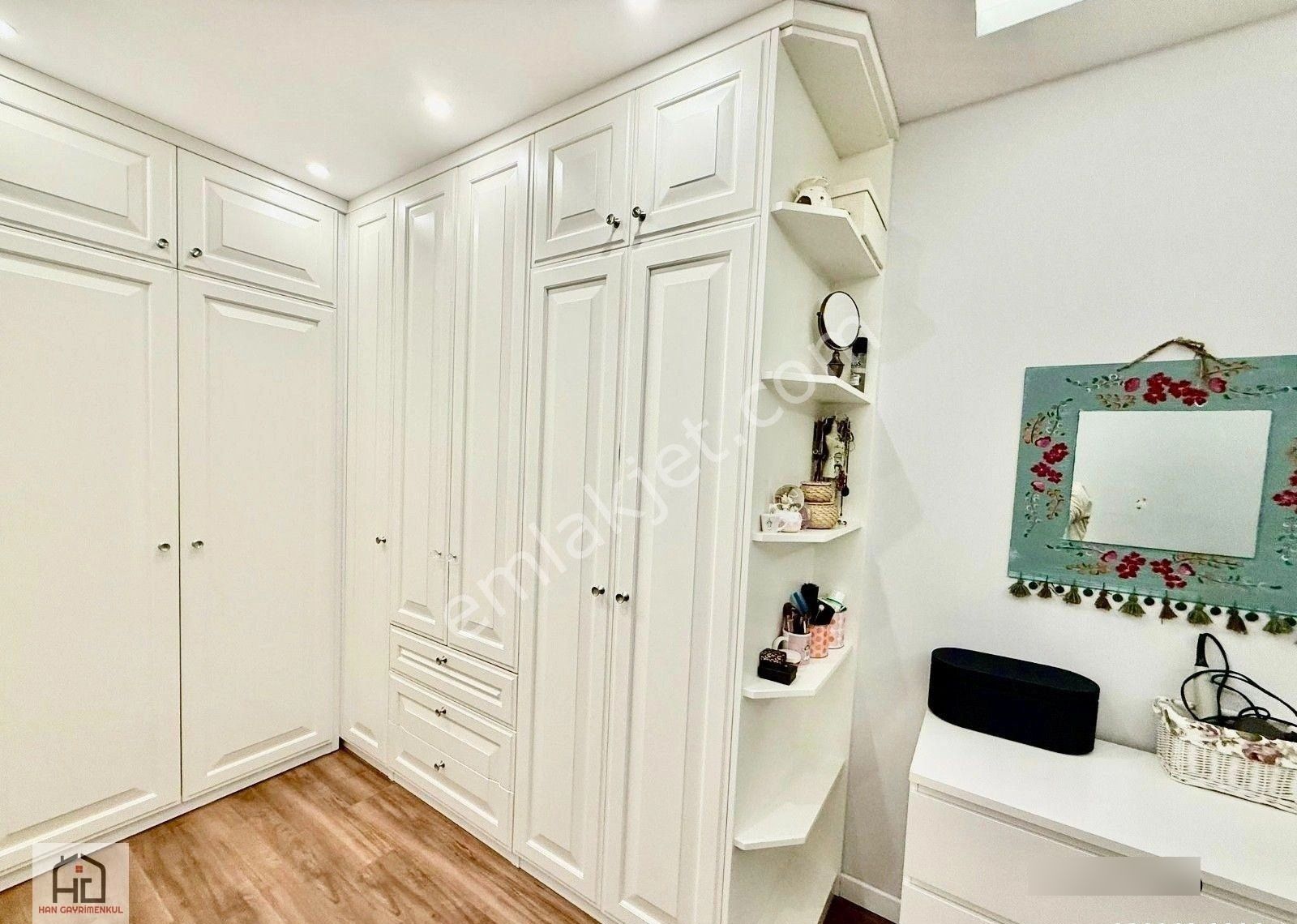 Suadiye Ayşeçavuşa Yakın 3+1 Geniş M2 De Balkonlu Ebeveyn Banyolu Lüks Yeni Bina - Görsel 9