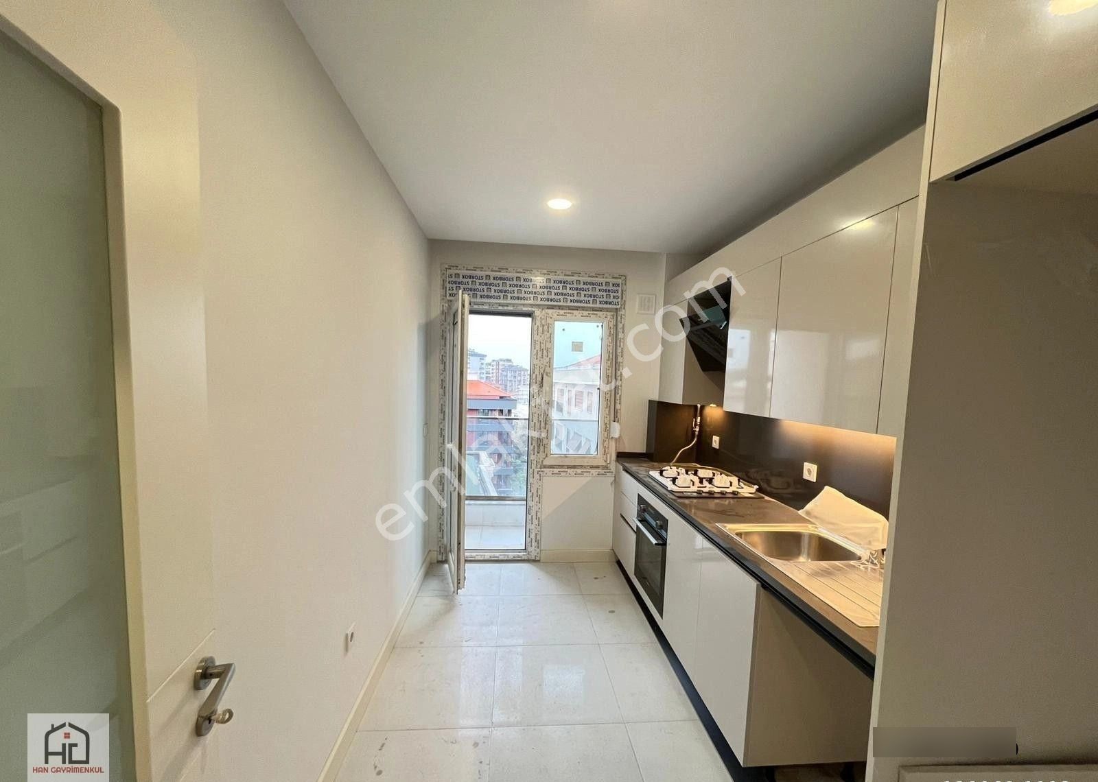 Bağdat Caddesine Yakın 2+1 Güvenlikli Balkonlu Sıfır Fırsat !! - Görsel 8