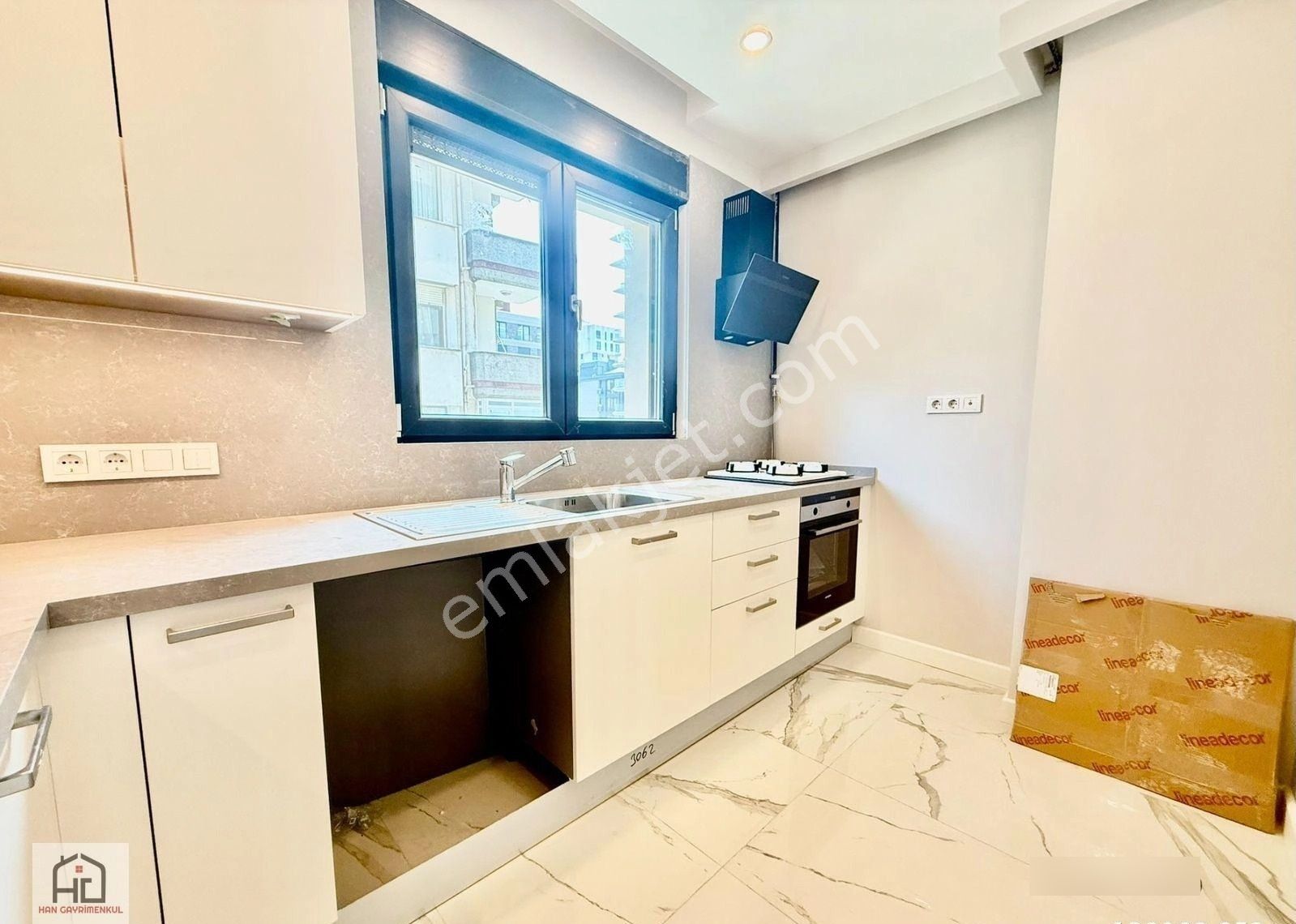 Han Emlak'tan Bağdata 3.binada 3+1 Balkonlu Lüks Sıfır Bina!! - Görsel 28